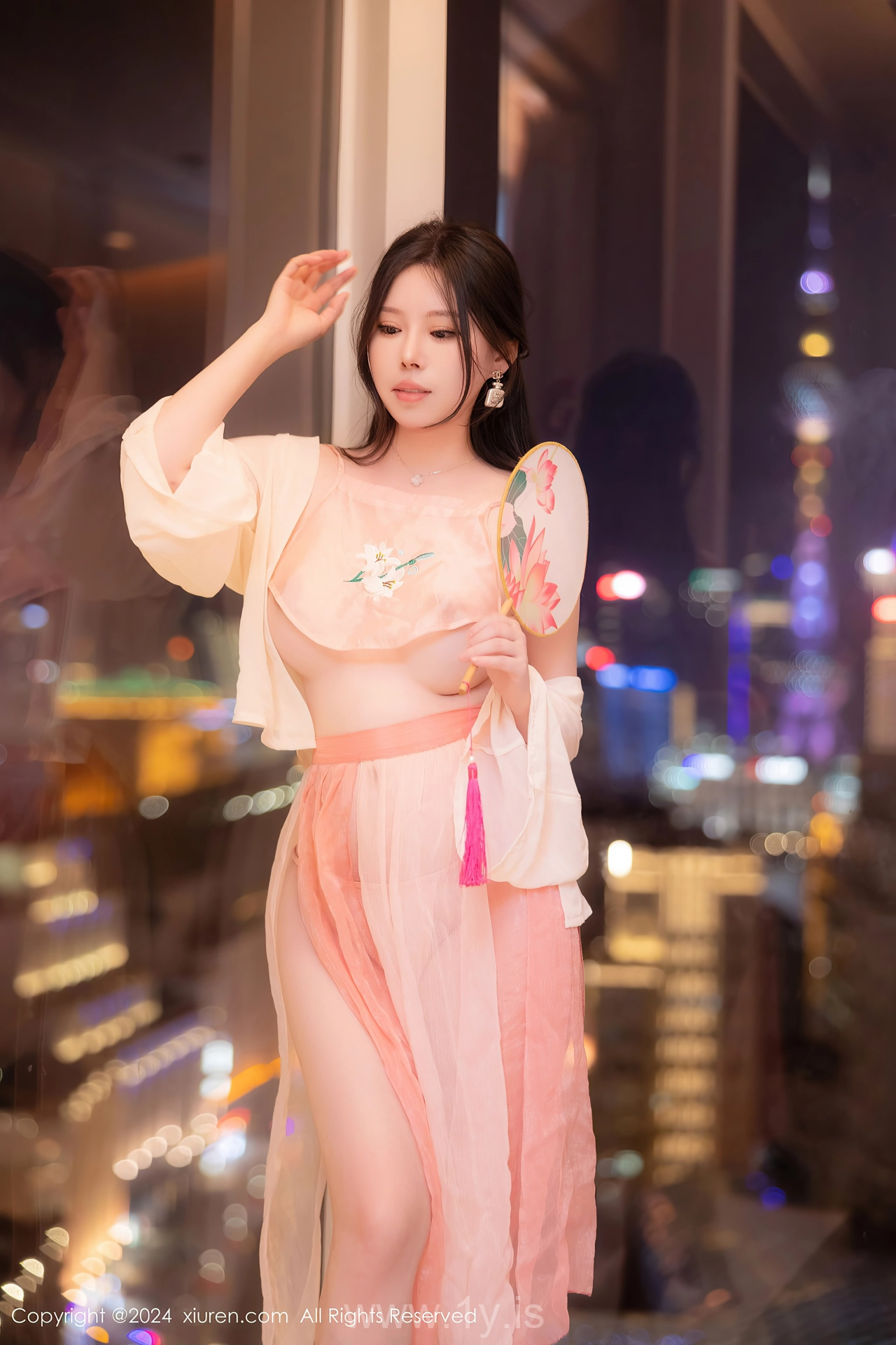 XIUREN(秀人网) No.8503 Flawless Asian Femme fatale 白茹雪abby