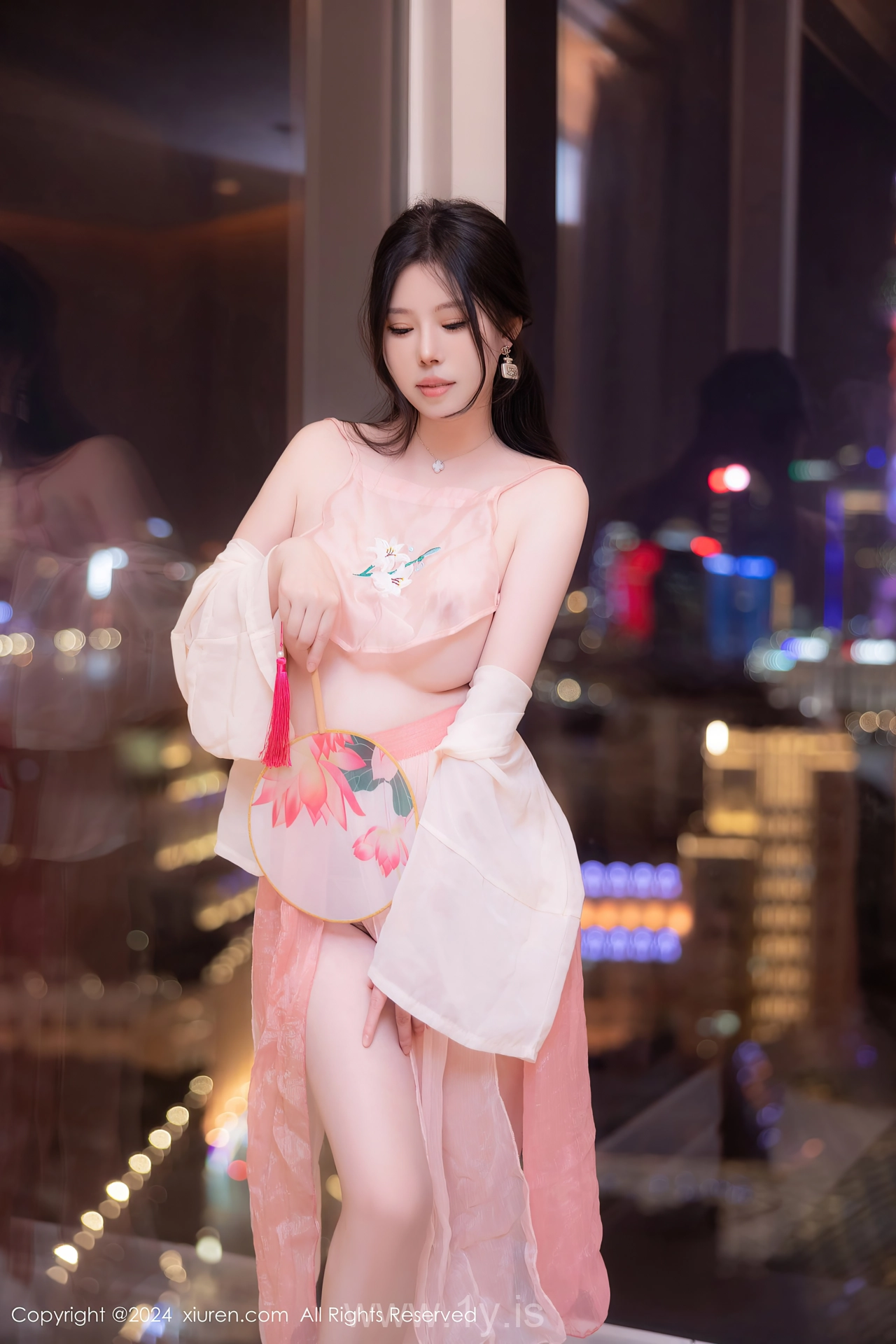 XIUREN(秀人网) No.8503 Flawless Asian Femme fatale 白茹雪abby