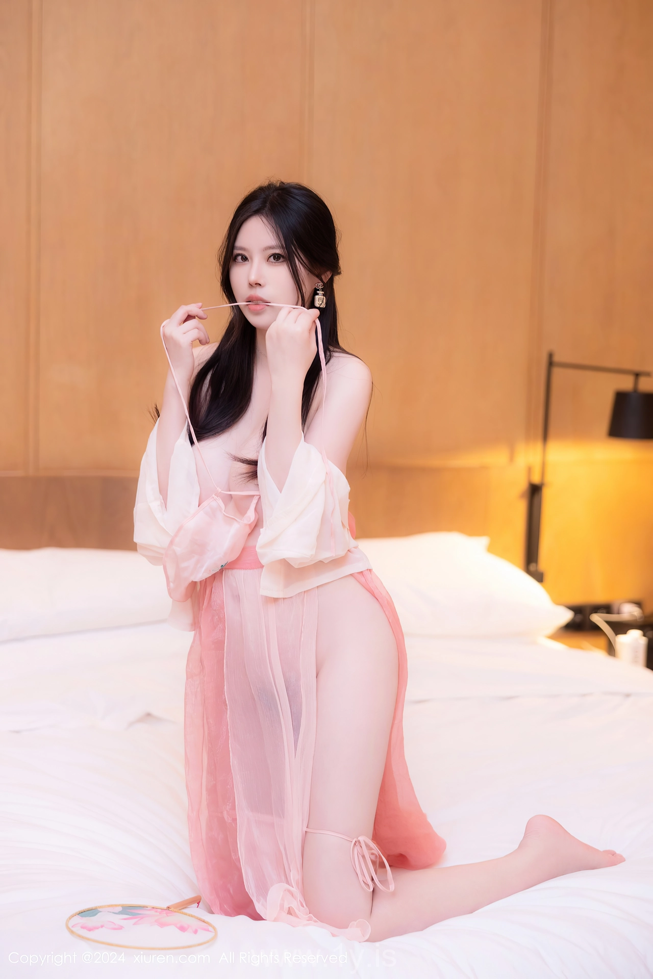 XIUREN(秀人网) No.8503 Flawless Asian Femme fatale 白茹雪abby