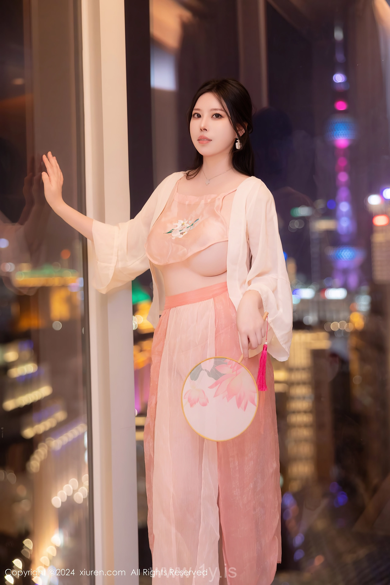 XIUREN(秀人网) No.8503 Flawless Asian Femme fatale 白茹雪abby