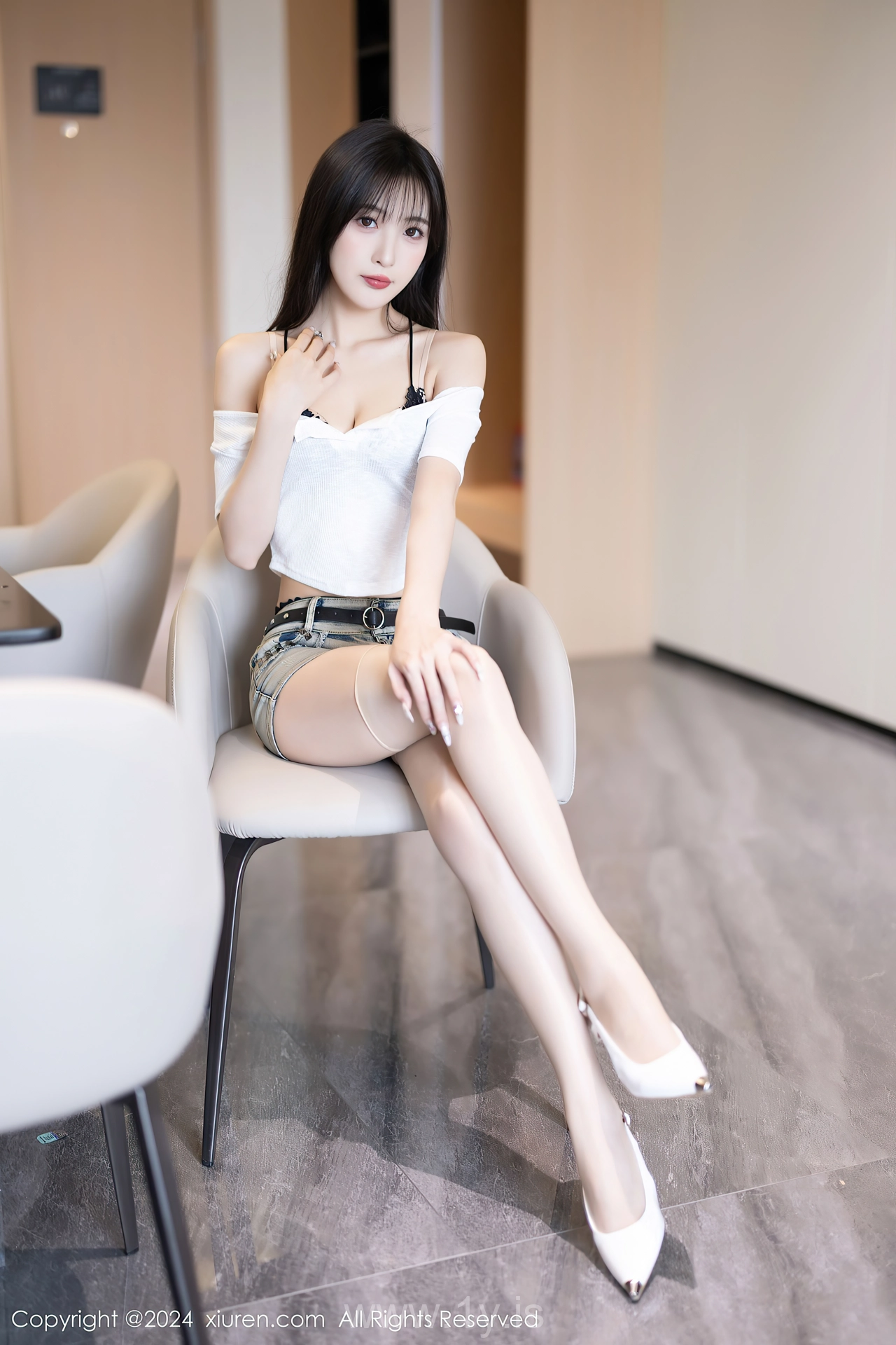 XIUREN(秀人网) No.8504 Enchanting & Chic Chinese Charmer 林星阑