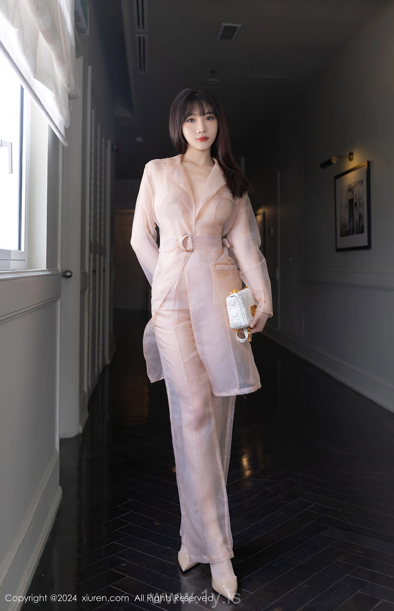 XIUREN(秀人网) No.8509 Hot & Trendy Asian Sweetie 陆萱萱