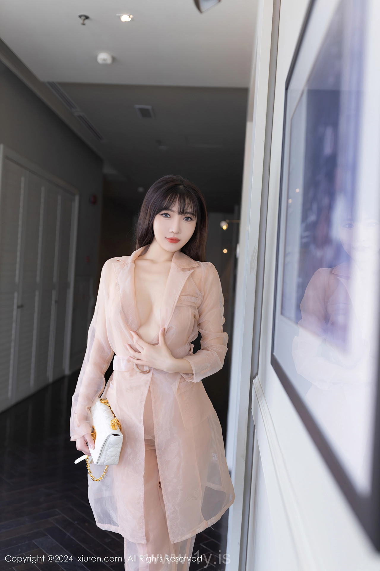 XIUREN(秀人网) No.8509 Hot & Trendy Asian Sweetie 陆萱萱