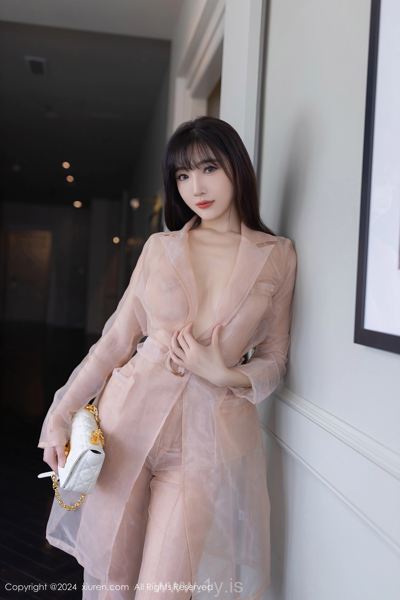 XIUREN(秀人网) No.8509 Hot & Trendy Asian Sweetie 陆萱萱