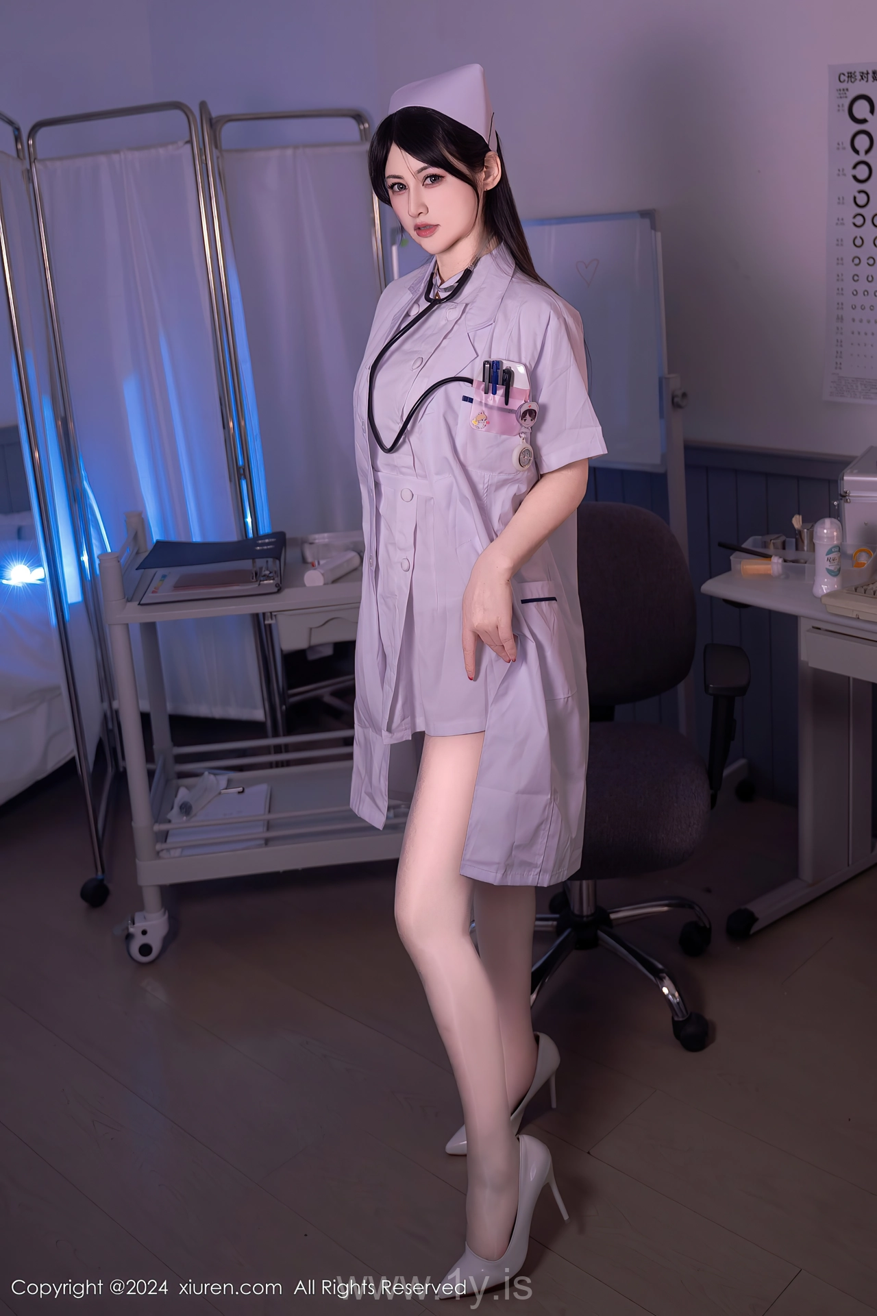 XIUREN(秀人网) No.8514 Cute Chinese Belle 诗诗kiki