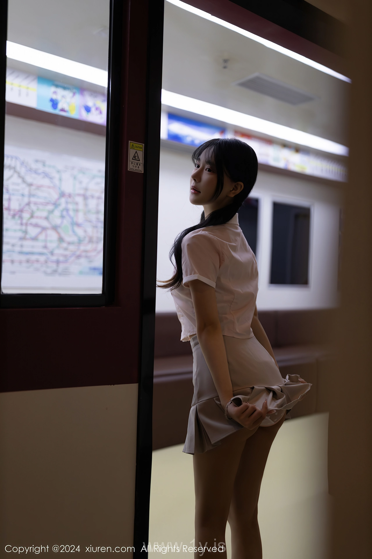 XIUREN(秀人网) No.8515 Playful Chinese Rara Avis 幼幼