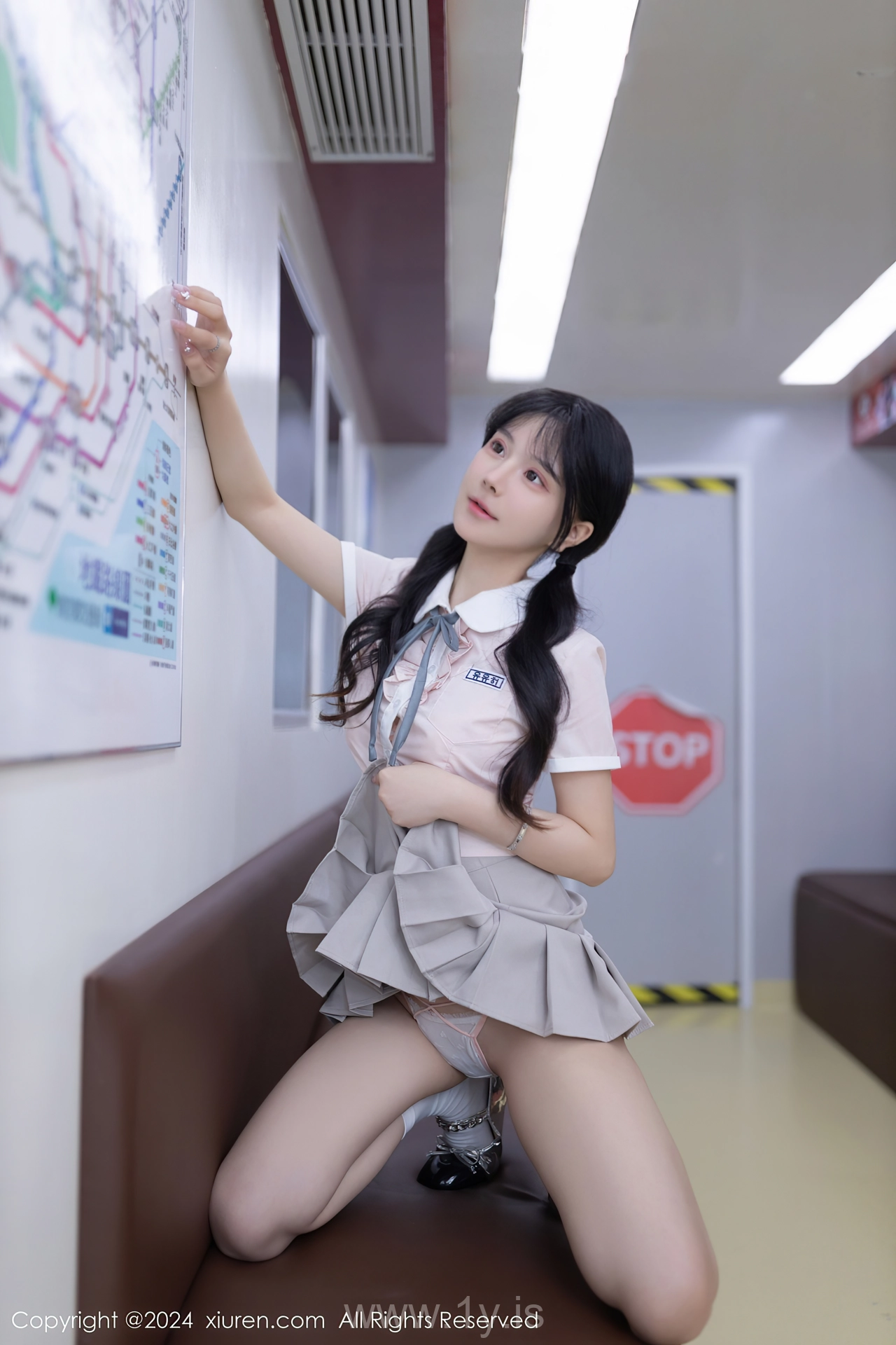 XIUREN(秀人网) No.8515 Playful Chinese Rara Avis 幼幼