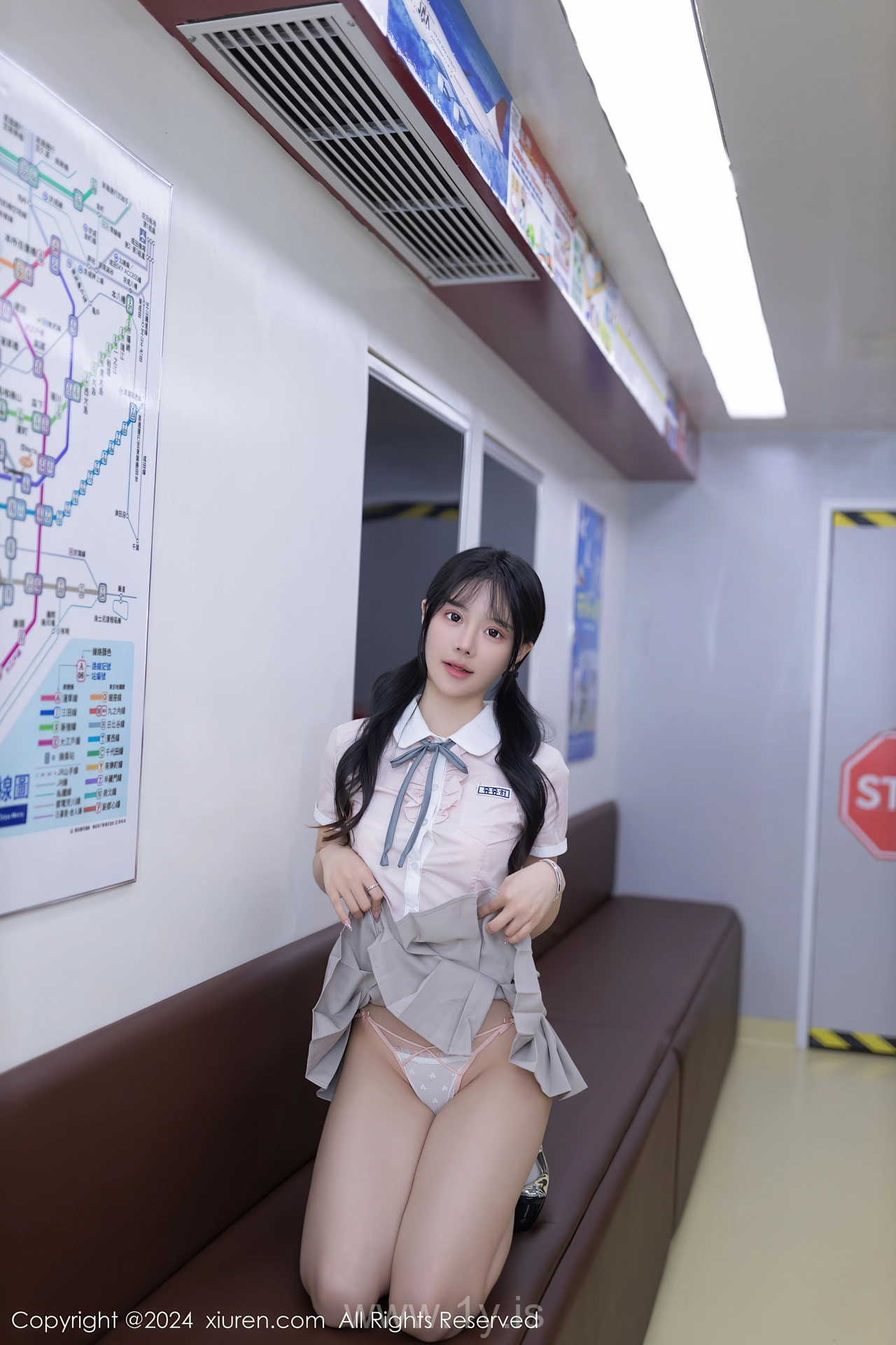 XIUREN(秀人网) No.8515 Playful Chinese Rara Avis 幼幼