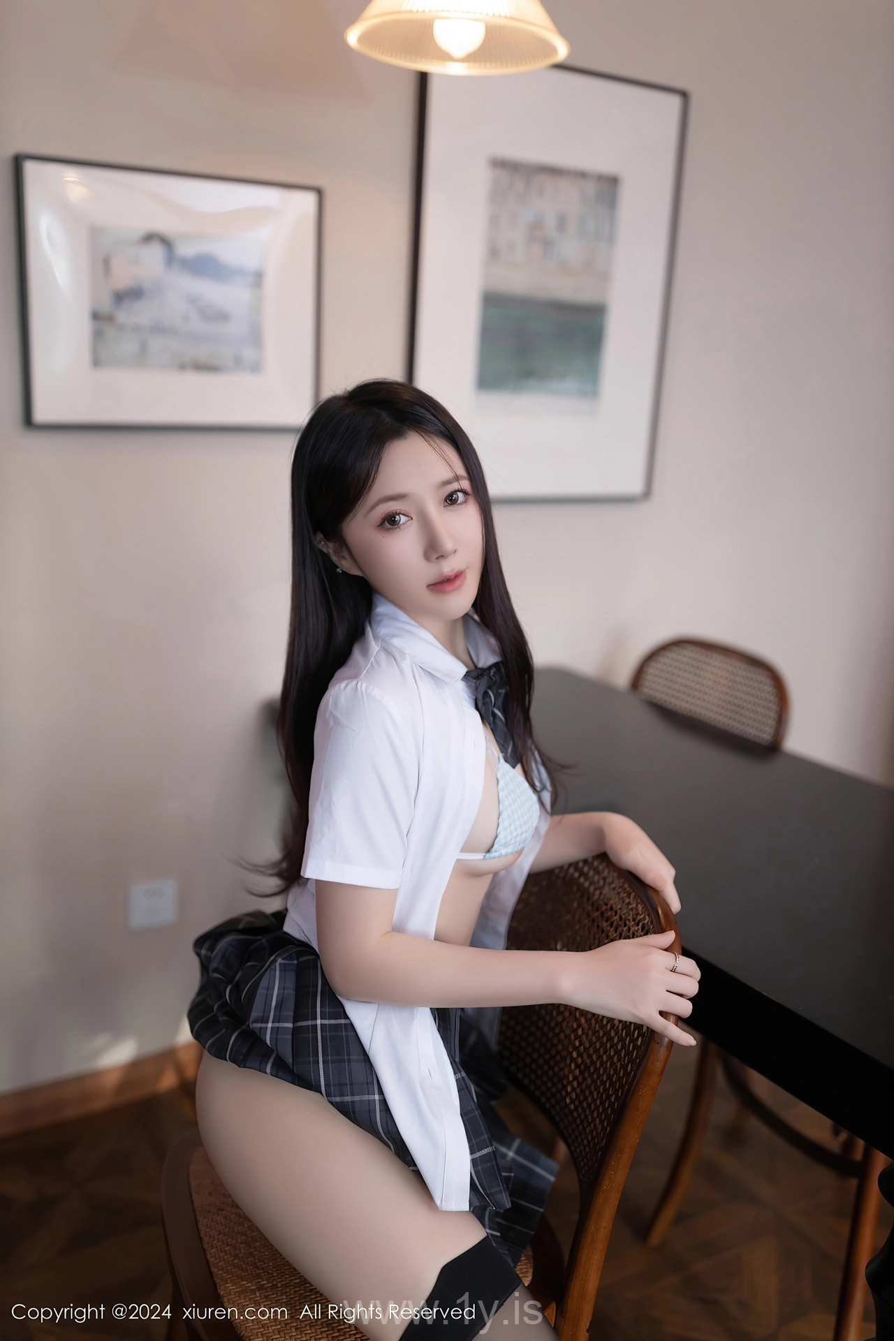 XIUREN(秀人网) No.8516 Stylish Asian Model 鱼子酱Fish