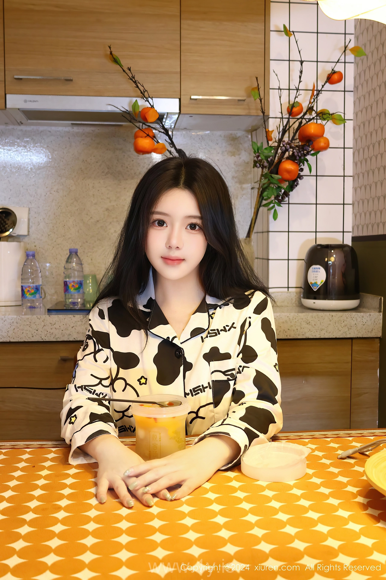 XIUREN(秀人网) No.8517 Charming & Decent Asian Queen 小薯条nienie