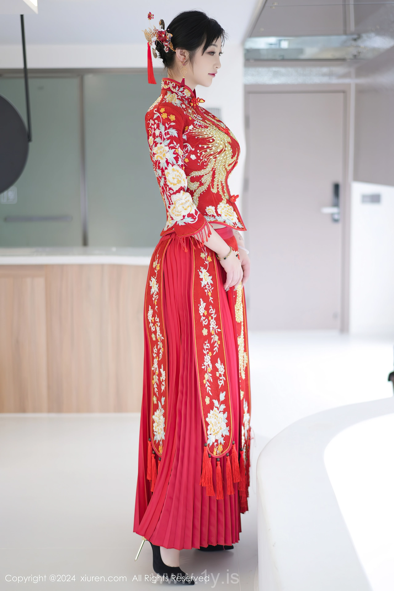 XIUREN(秀人网) No.8521 Breathtaking & Trendy Asian Charmer 妲己_Toxic