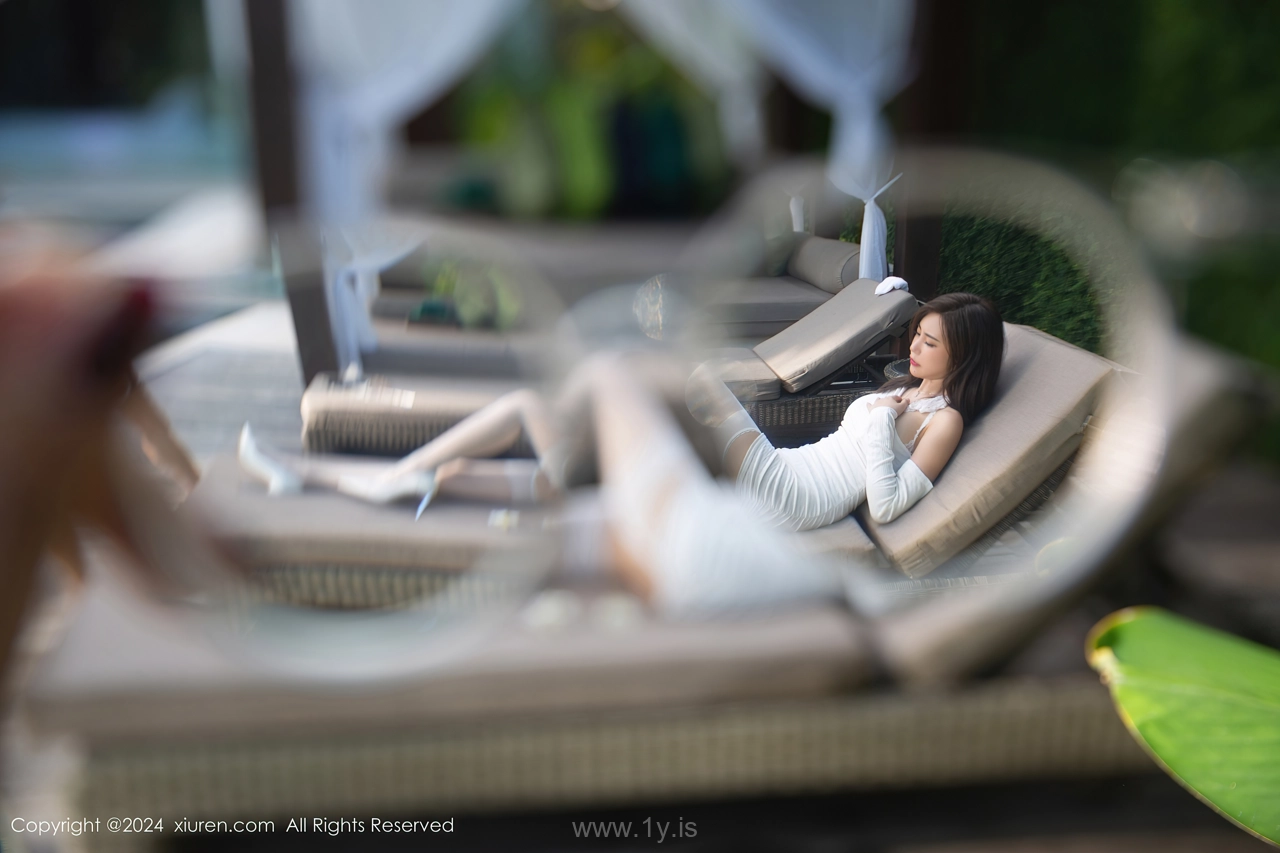 XIUREN(秀人网) No.8522 Seductive & Pretty Chinese Belle 绮里嘉ula