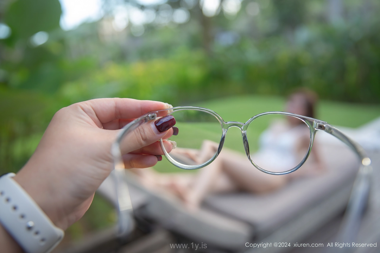 XIUREN(秀人网) No.8522 Seductive & Pretty Chinese Belle 绮里嘉ula