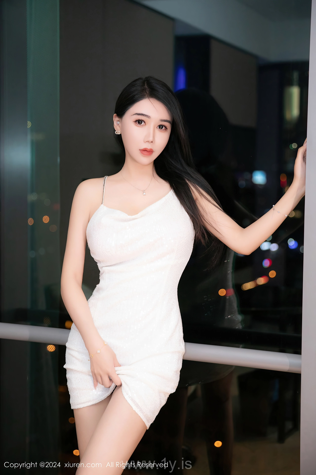 XIUREN(秀人网) No.8529 Flawless Chinese Starlet 李若汐