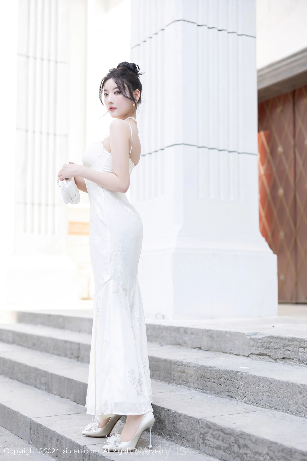 XIUREN(秀人网) No.8538 Delightful & Lovely Chinese Temptress 杨晨晨Yome