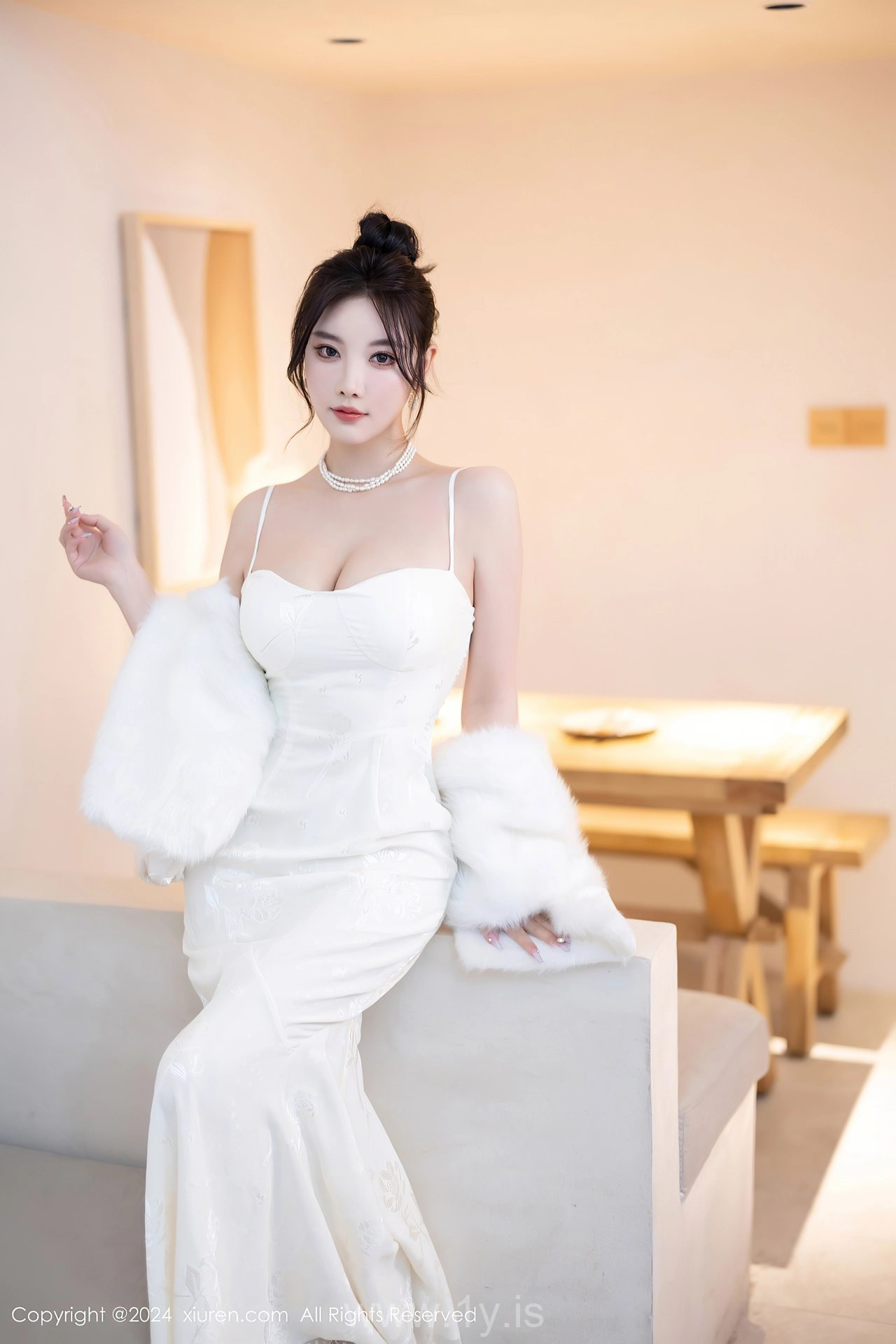 XIUREN(秀人网) No.8538 Delightful & Lovely Chinese Temptress 杨晨晨Yome