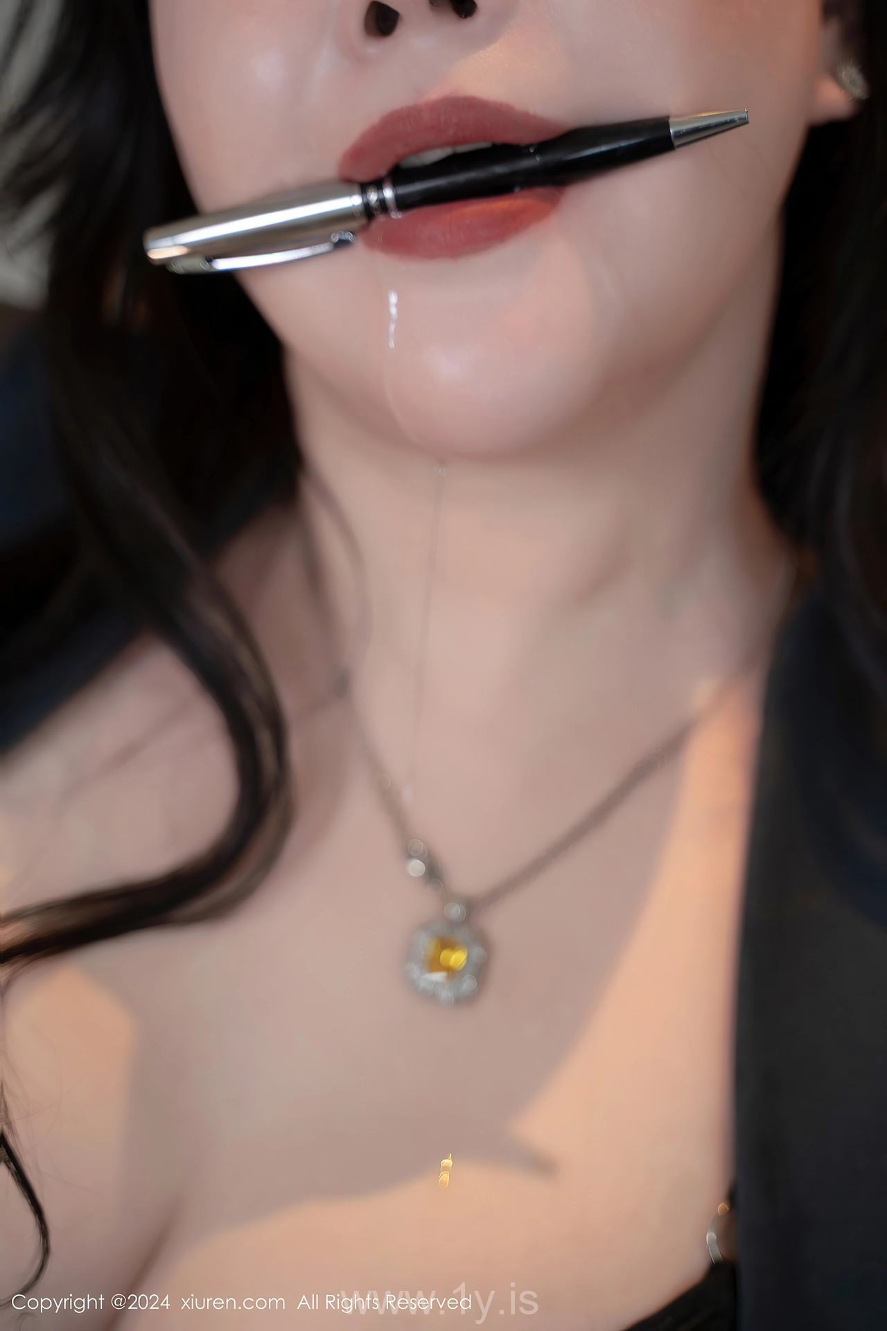 XIUREN(秀人网) No.8541 Fashionable & Classy Asian Belle 王婉悠Queen