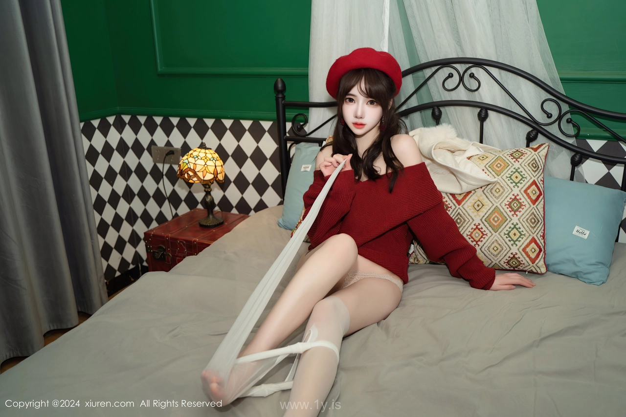 XIUREN(秀人网) No.8551 Stylish & Enchanting Chinese Vixen 林月月