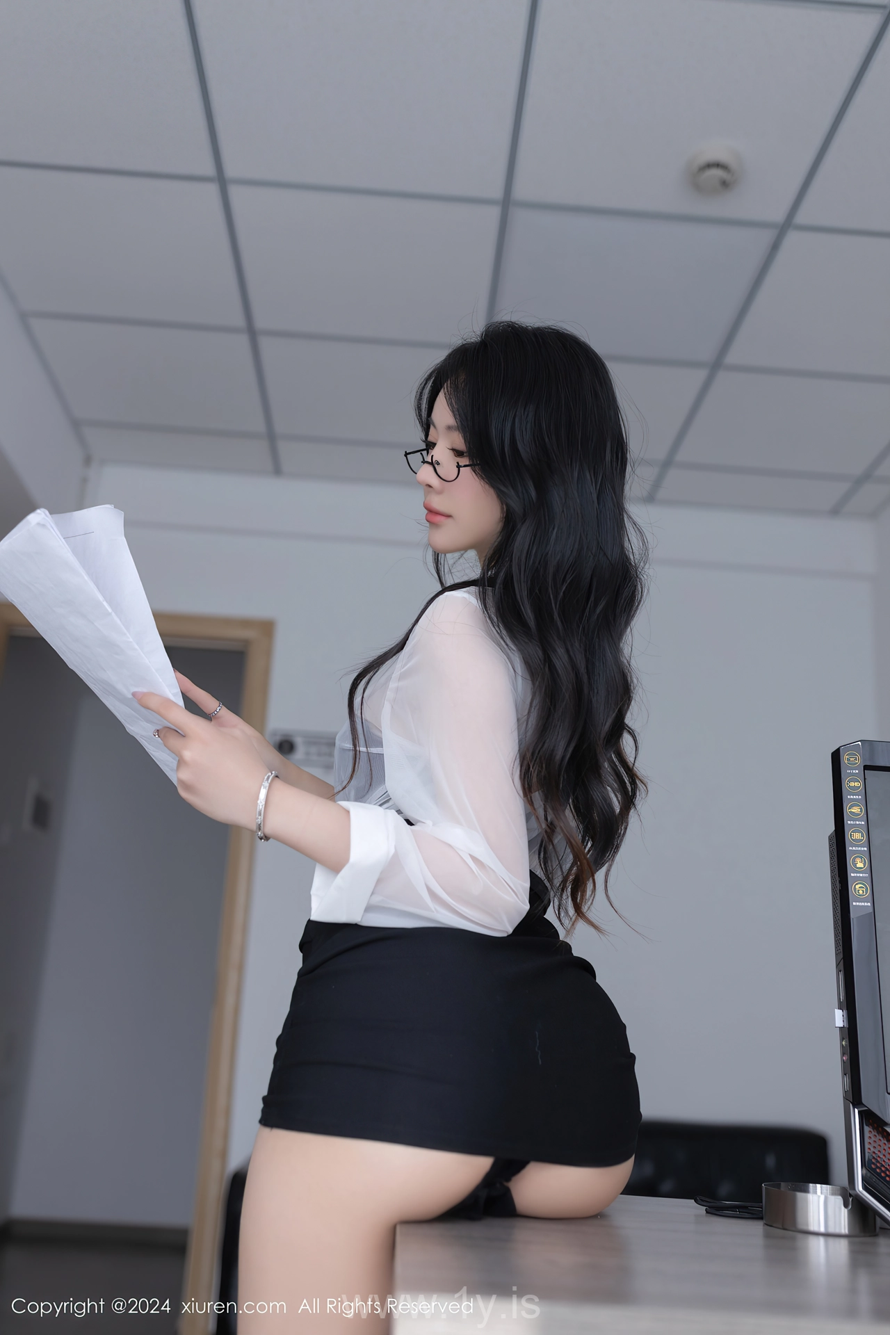 XIUREN(秀人网) No.8560 Cute Asian Siren 幼幼