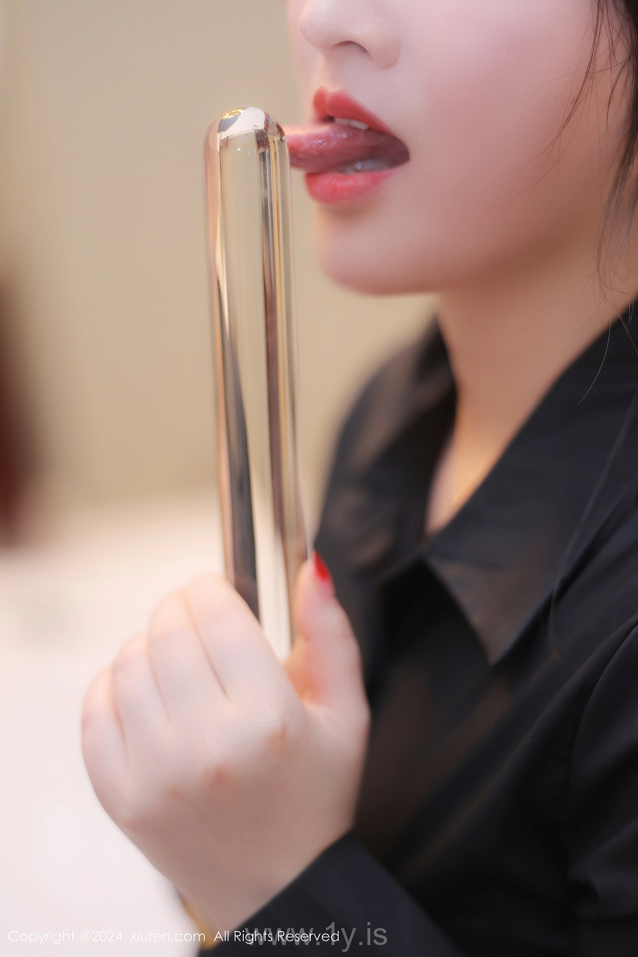 XIUREN(秀人网) No.8569 Stylish Asian Peri 诗诗kiki