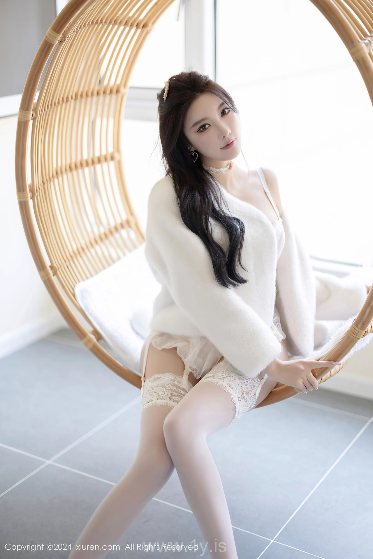XIUREN(秀人网) No.8570 Adorable & Charismatic Asian Teen 杨晨晨Yome