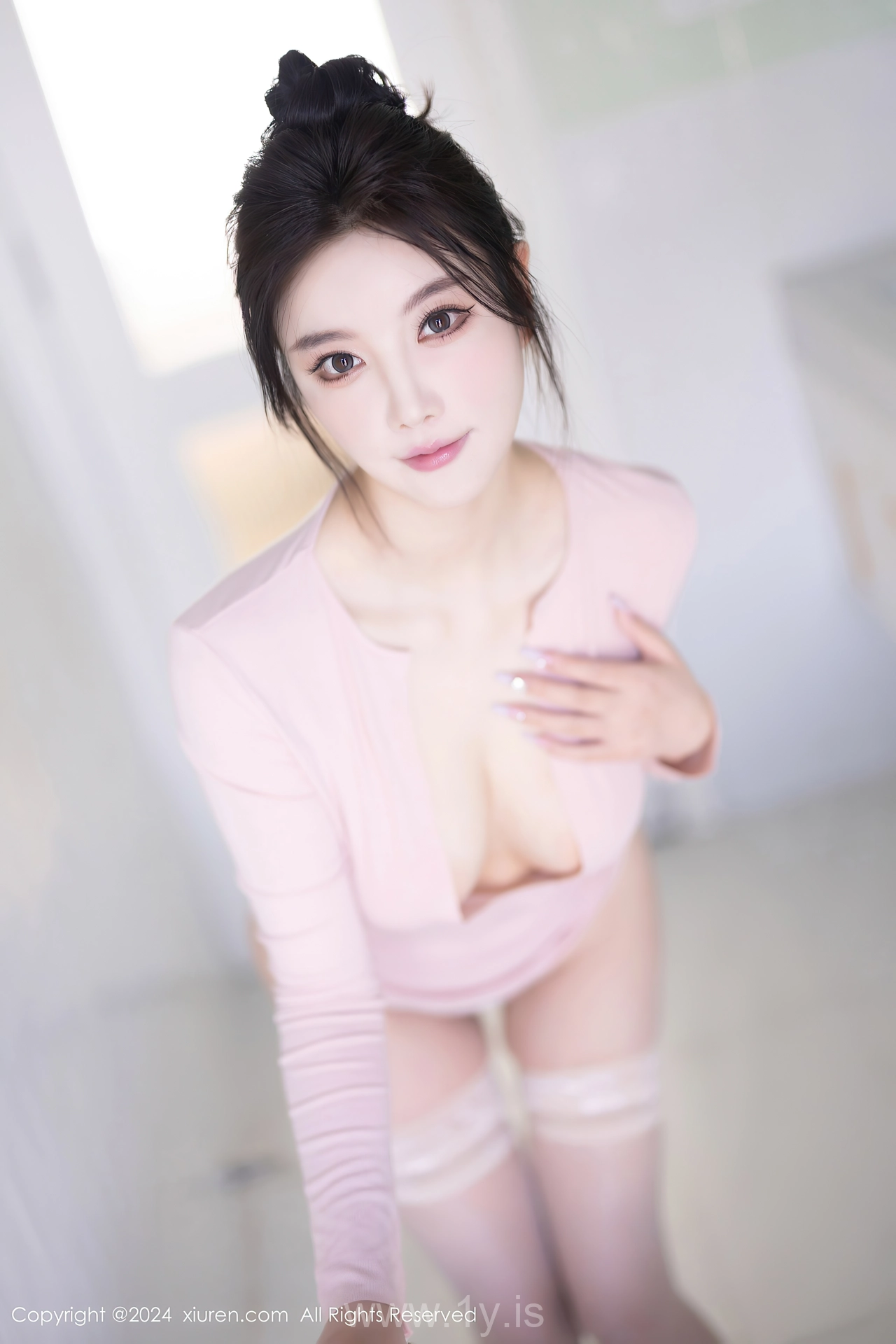 XIUREN(秀人网) No.8570 Adorable & Charismatic Asian Teen 杨晨晨Yome