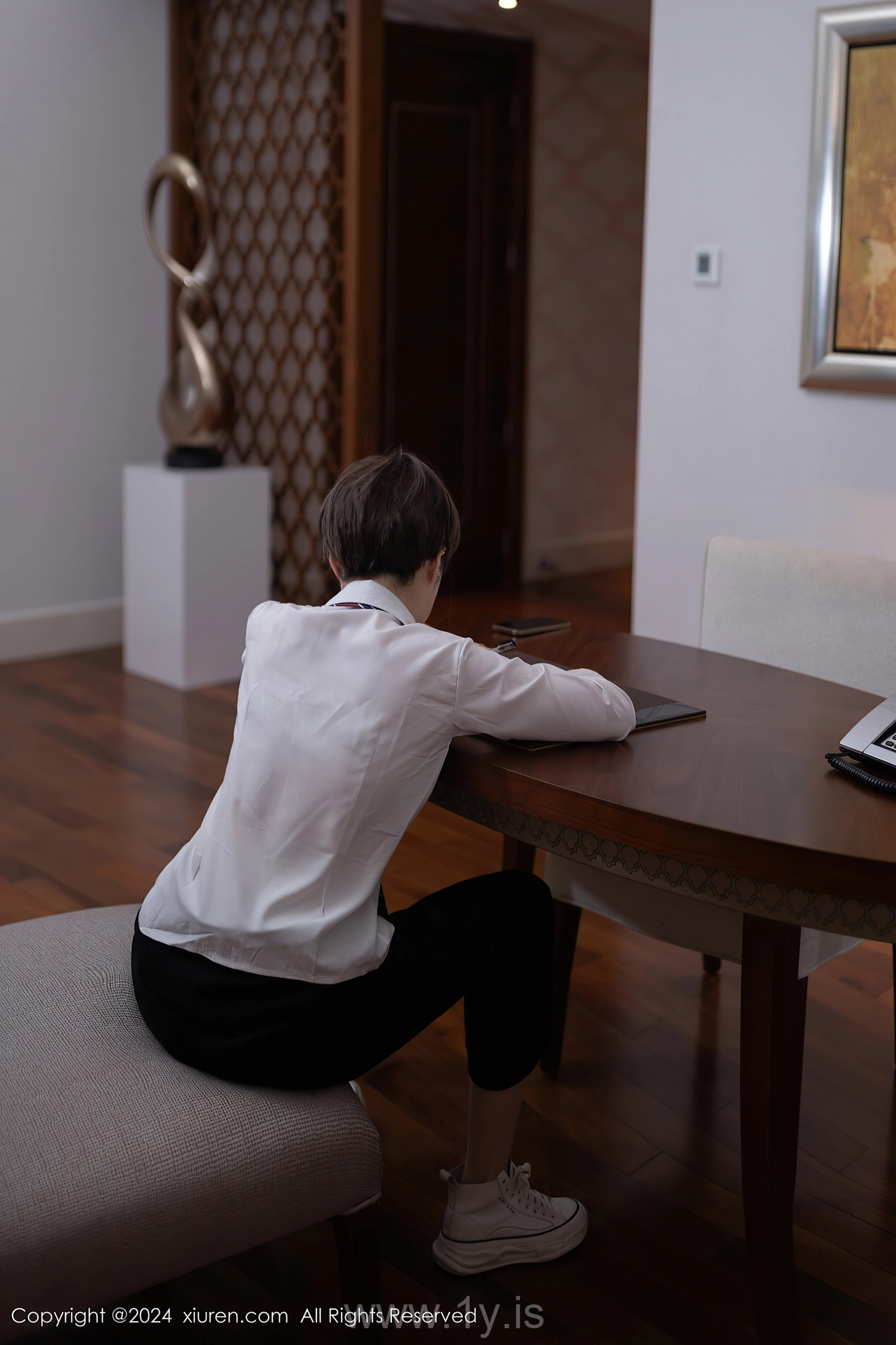 XIUREN(秀人网) No.8579 Vivacious & Enigmatic Asian Angel 杏子Yada