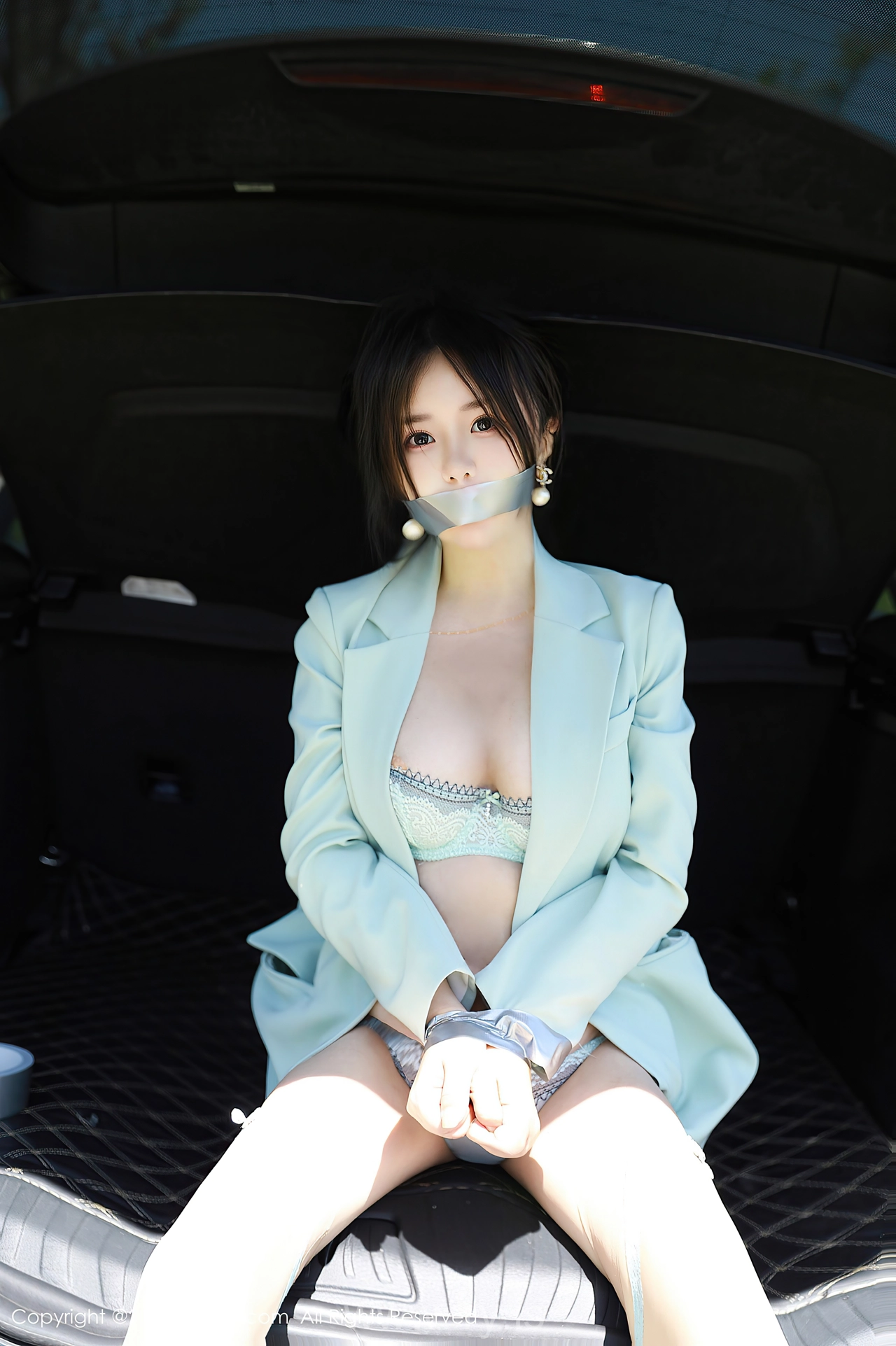 XIUREN(秀人网) No.8601 Charismatic Chinese Starlet 小薯条nienie