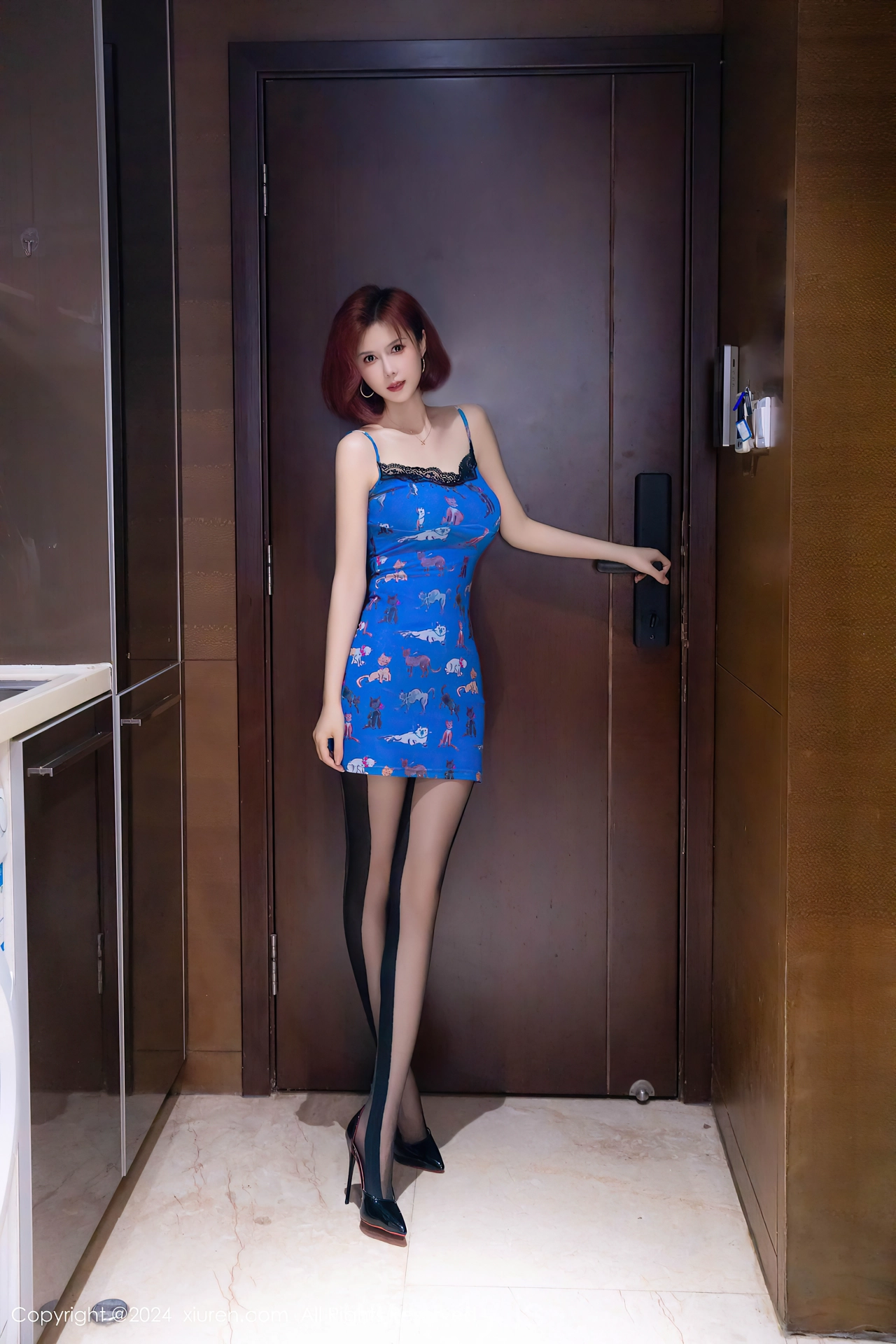 XIUREN(秀人网) No.8608 Delightful & Angelic Asian Homebody Girl 白芷yy