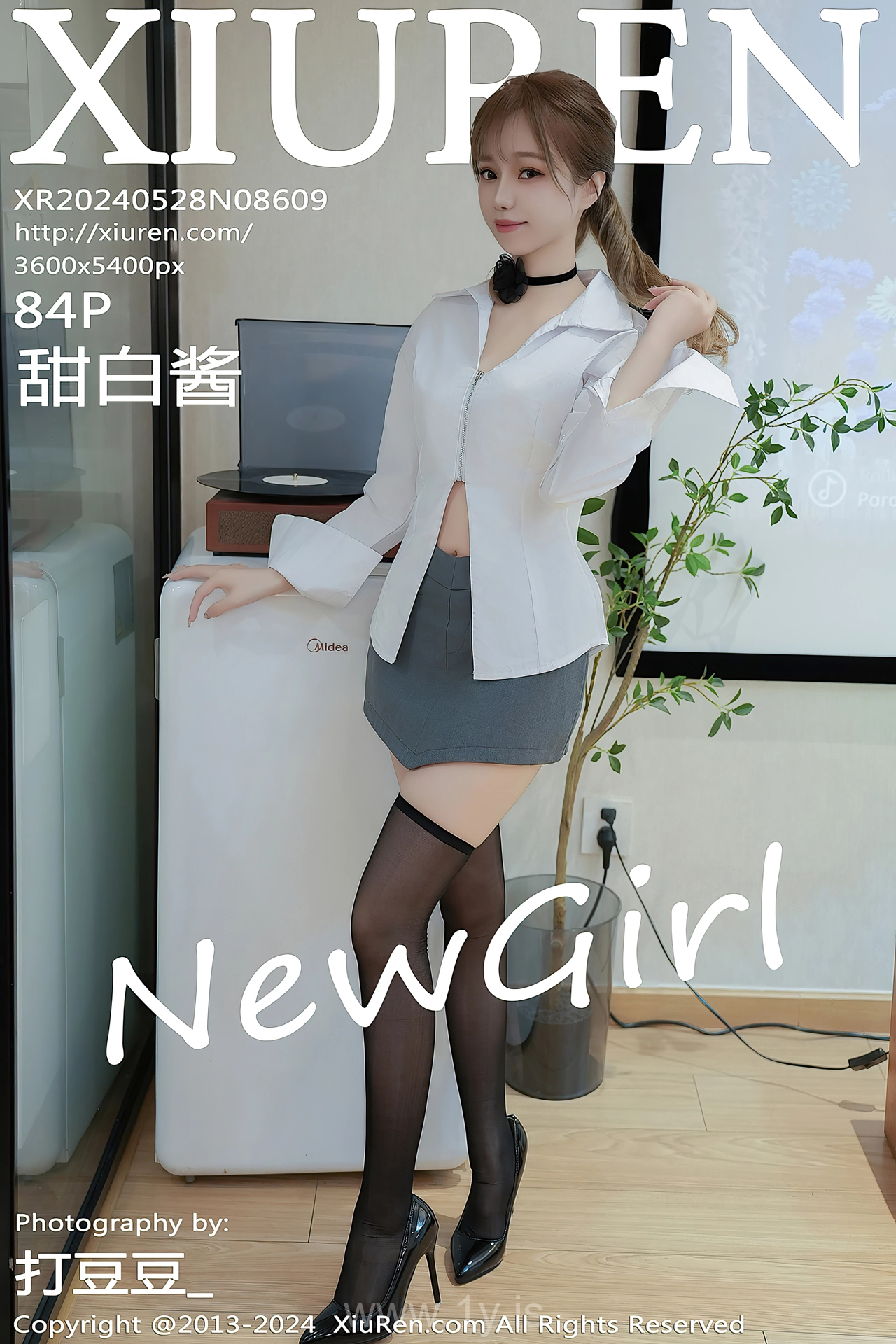 XIUREN(秀人网) No.8609 Attractive & Gorgeous Asian Sweetheart 甜白酱