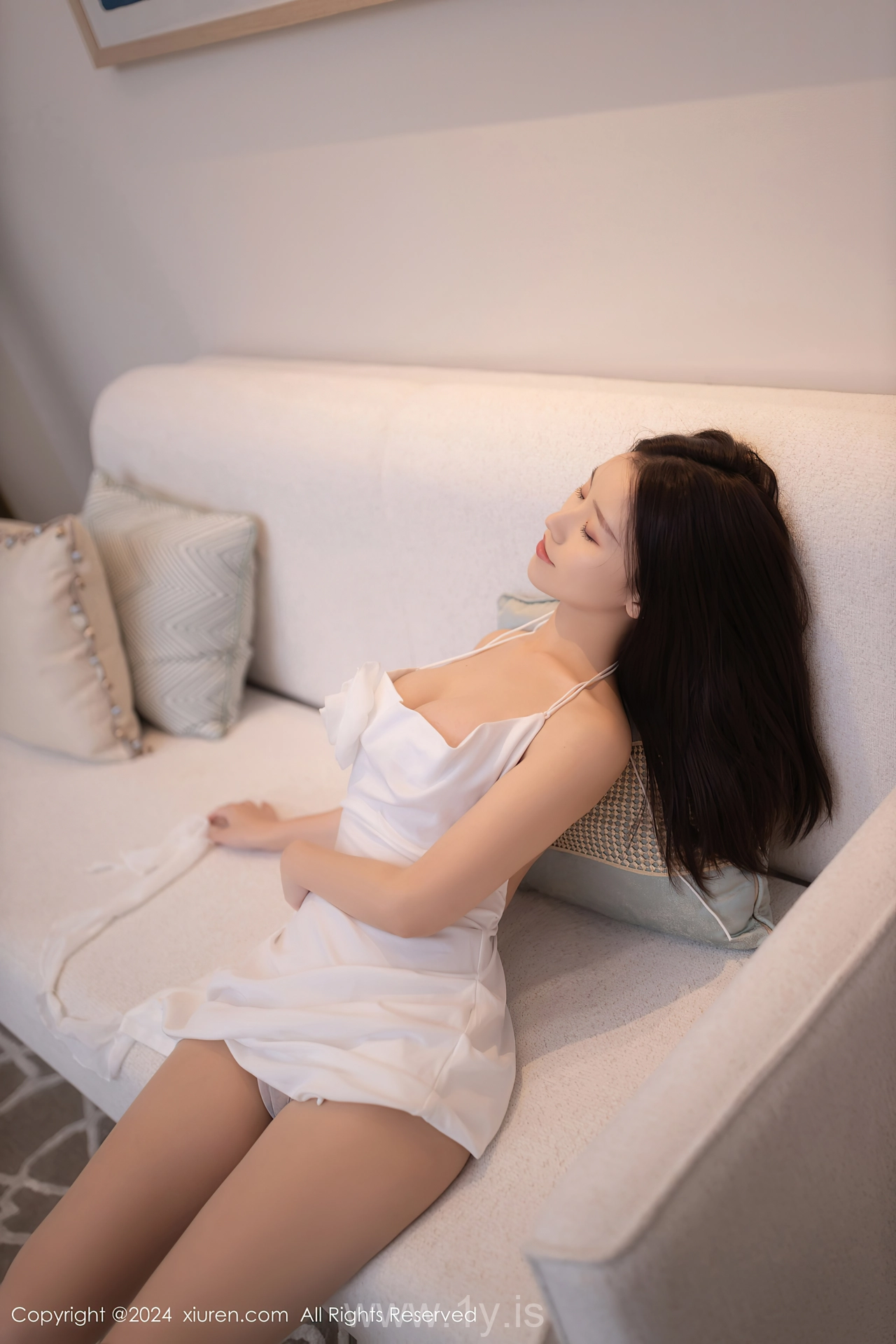 XIUREN(秀人网) No.8616 Adorable Asian Sweetheart 杏子Yada