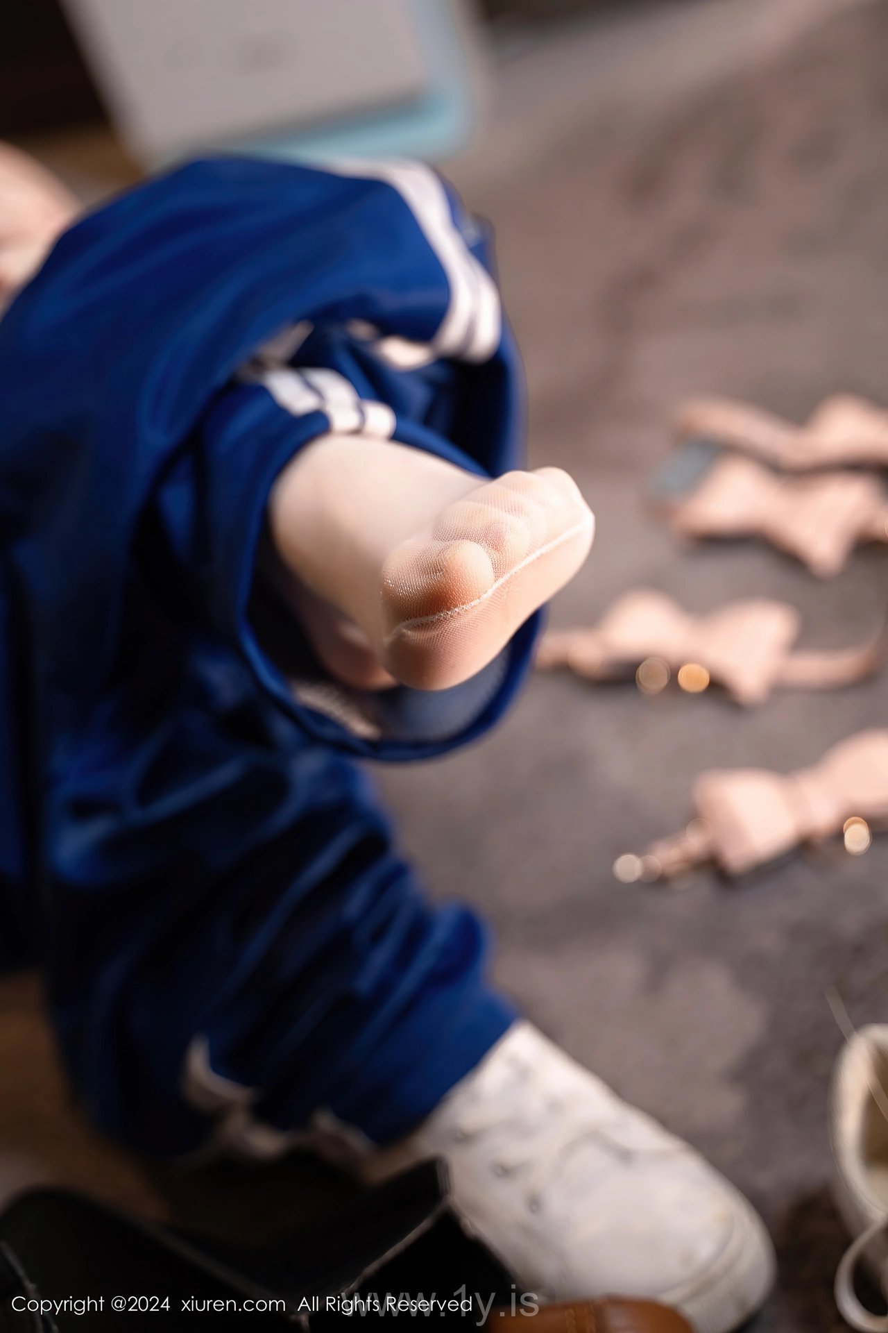 XIUREN(秀人网) No.8621 Irresistible & Voluptuous Chinese Enchantress 粉嫩嫩