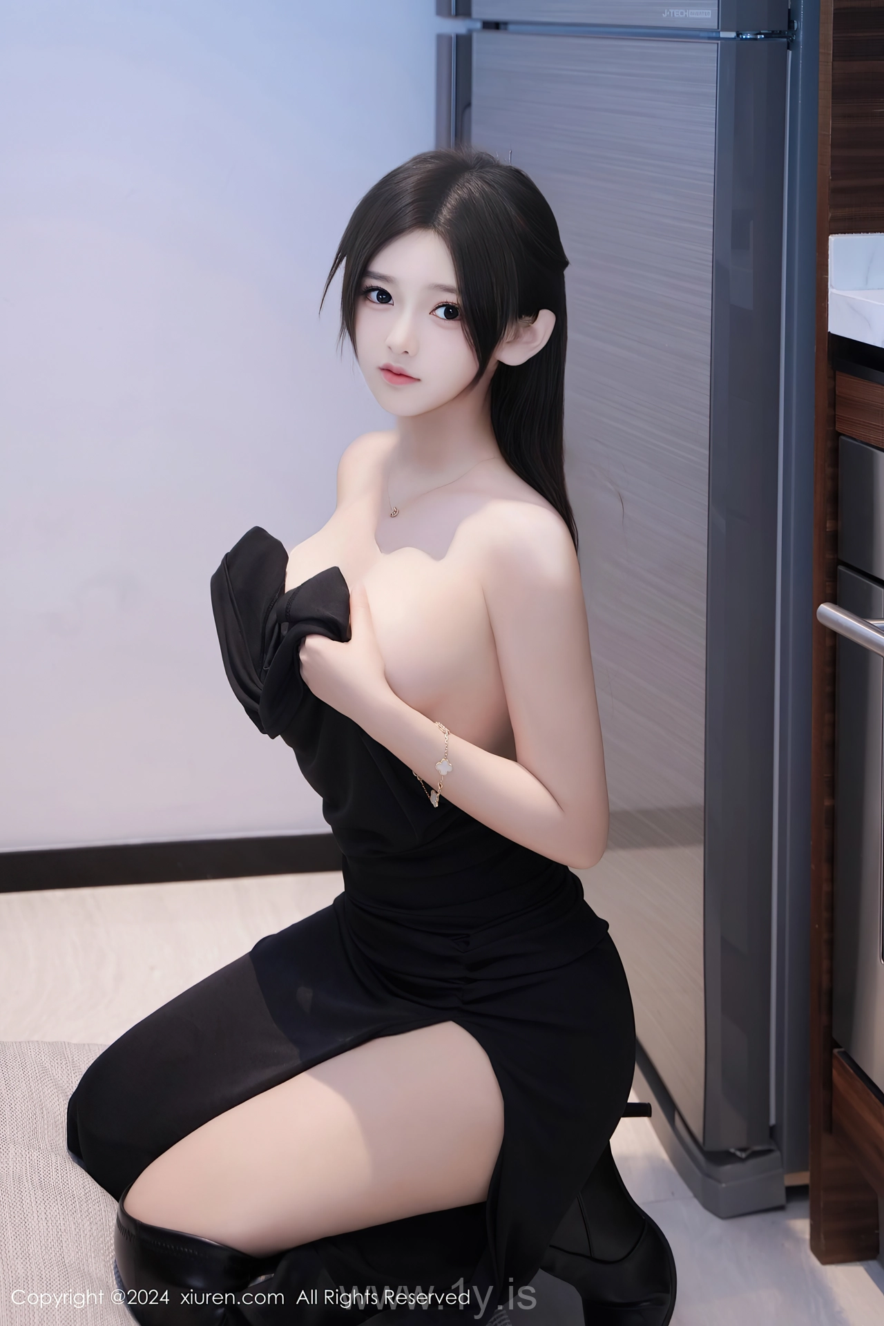 XIUREN(秀人网) No.8623 Exquisite & Sultry Chinese Enigma 奶茶味的包子