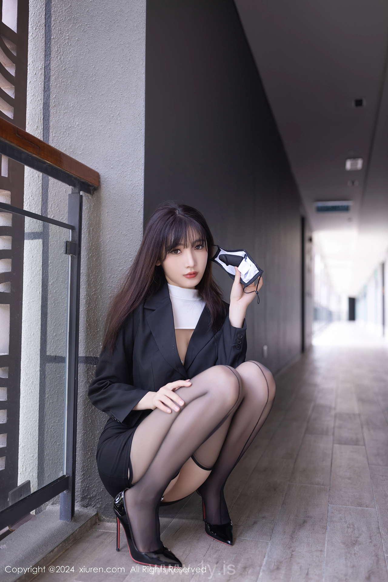 XIUREN(秀人网) No.8627 Radiant & Hot Chinese Jade 陆萱萱