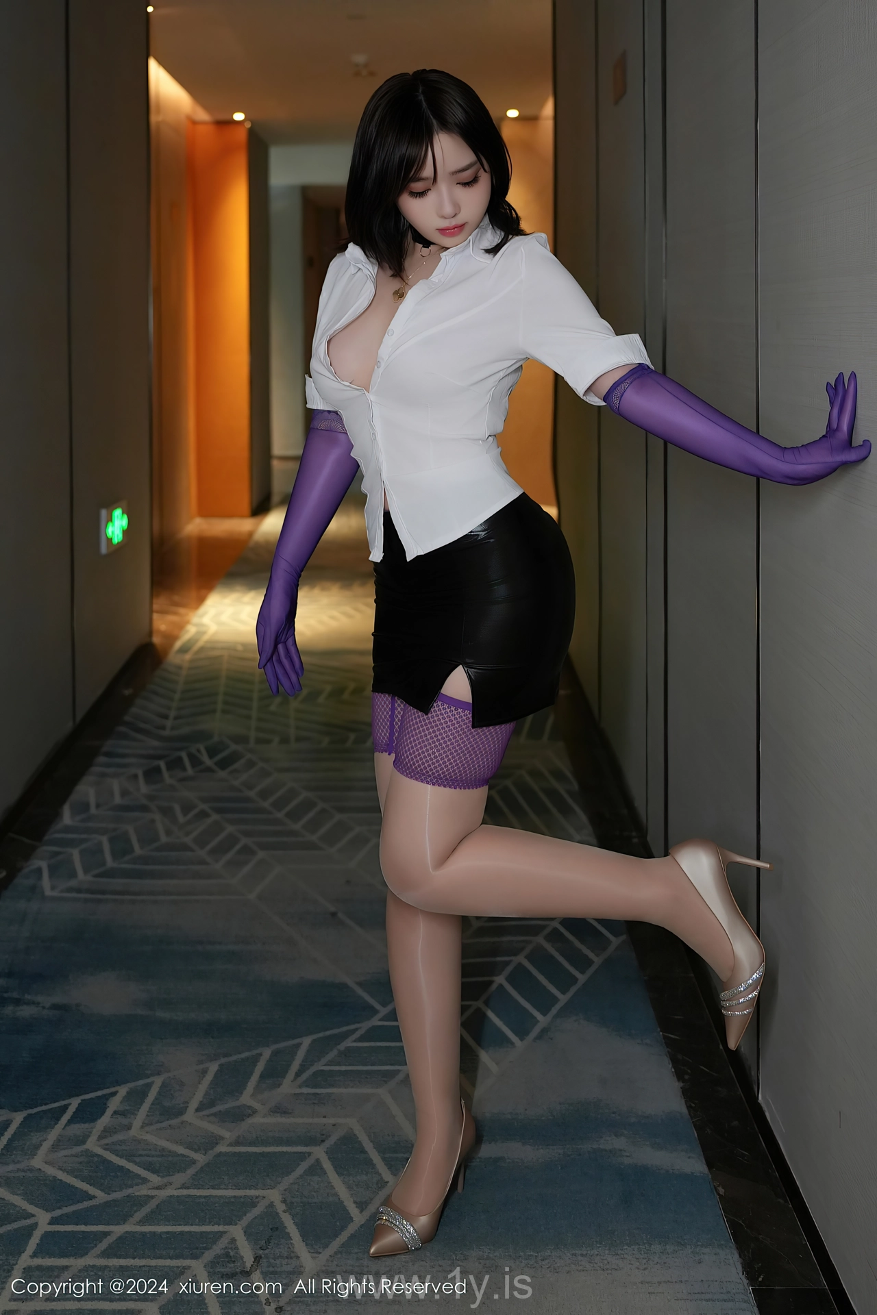 XIUREN(秀人网) No.8640 Cute & Attractive Asian Belle nana豆酱