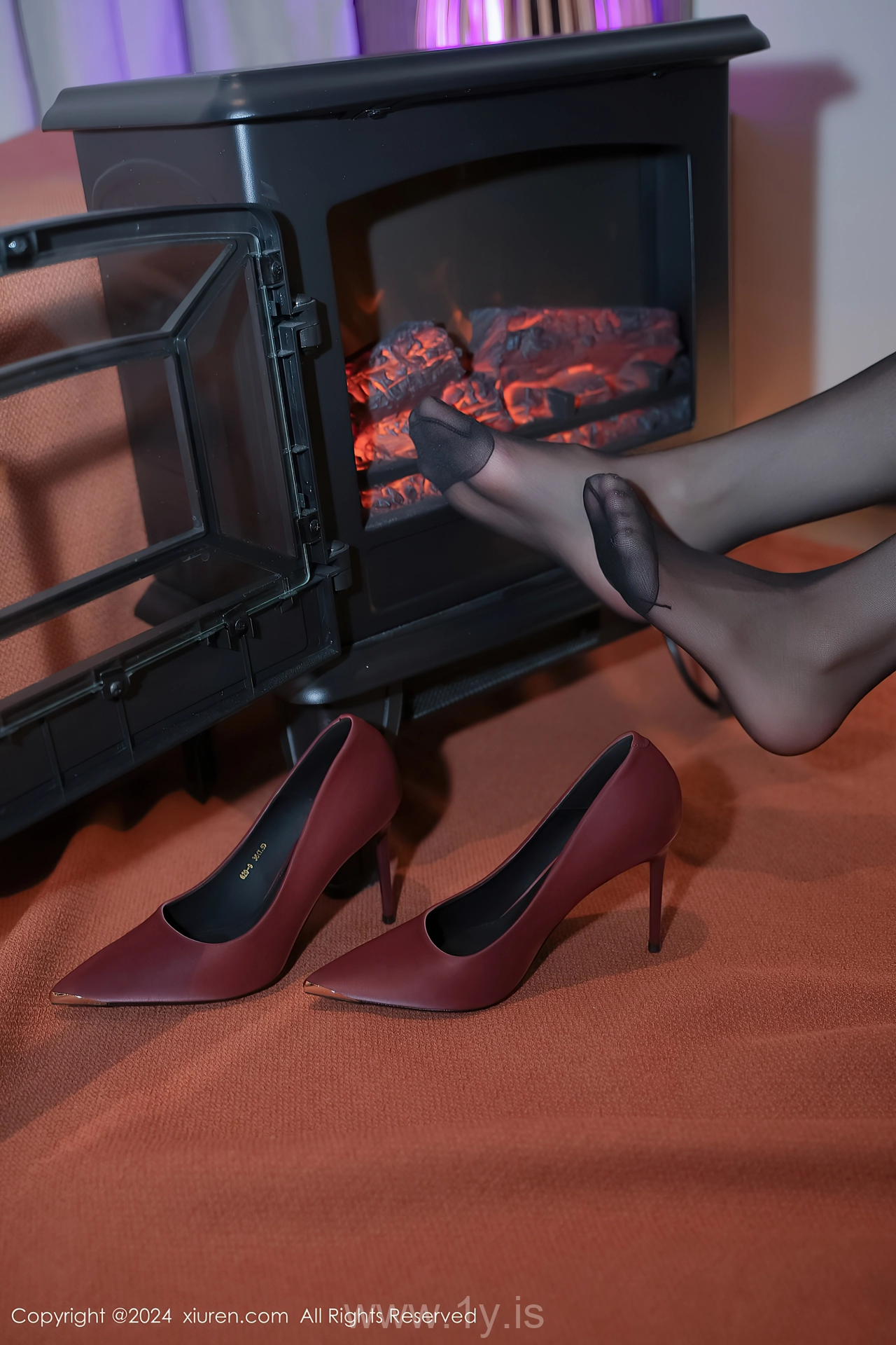 XIUREN(秀人网) No.8641 Appealing Chinese Enigma 苏曼兮