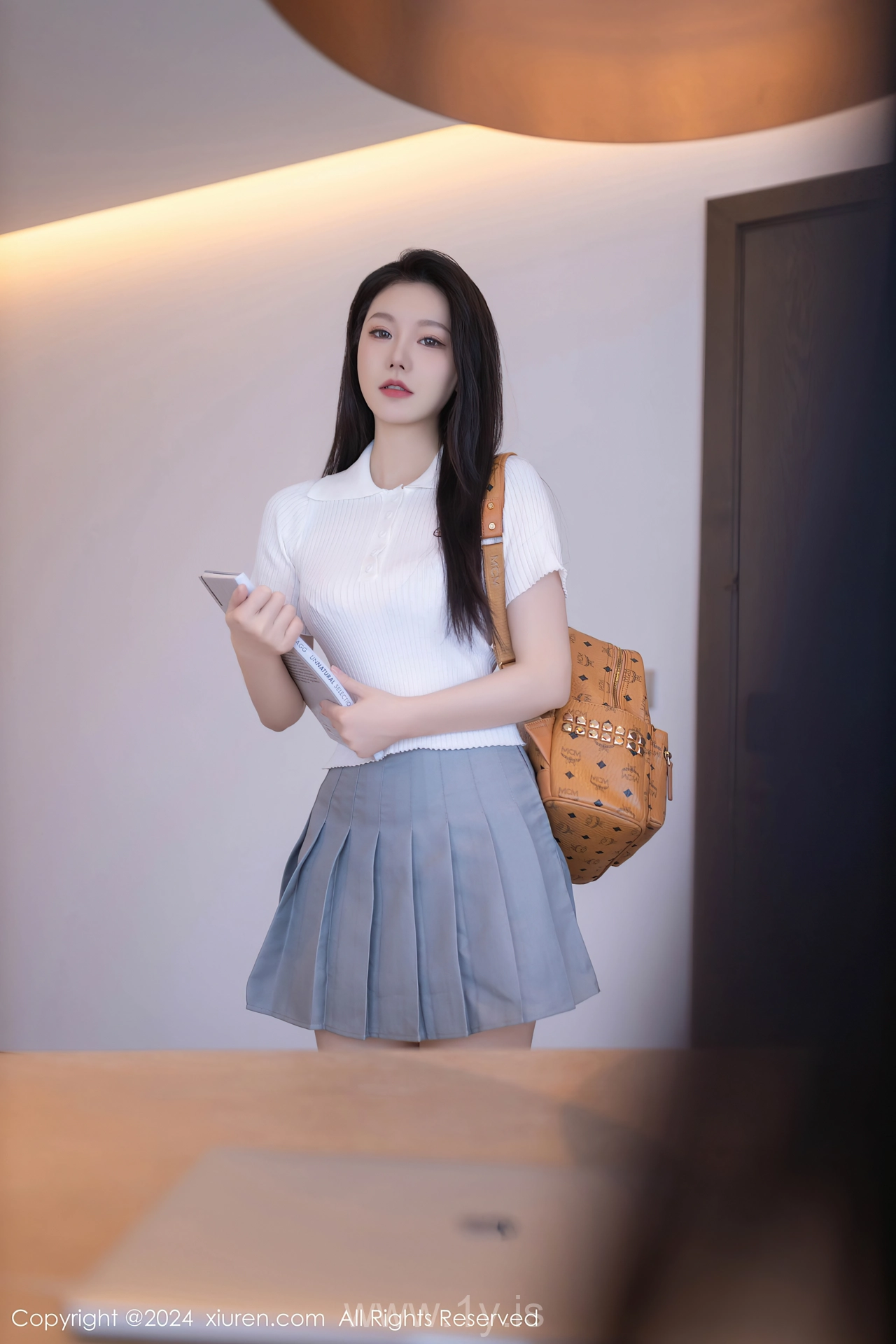 XIUREN(秀人网) No.8649 Exquisite Asian Girl 安然anran