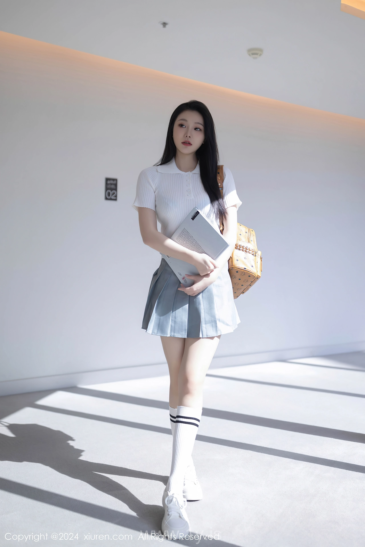 XIUREN(秀人网) No.8649 Exquisite Asian Girl 安然anran