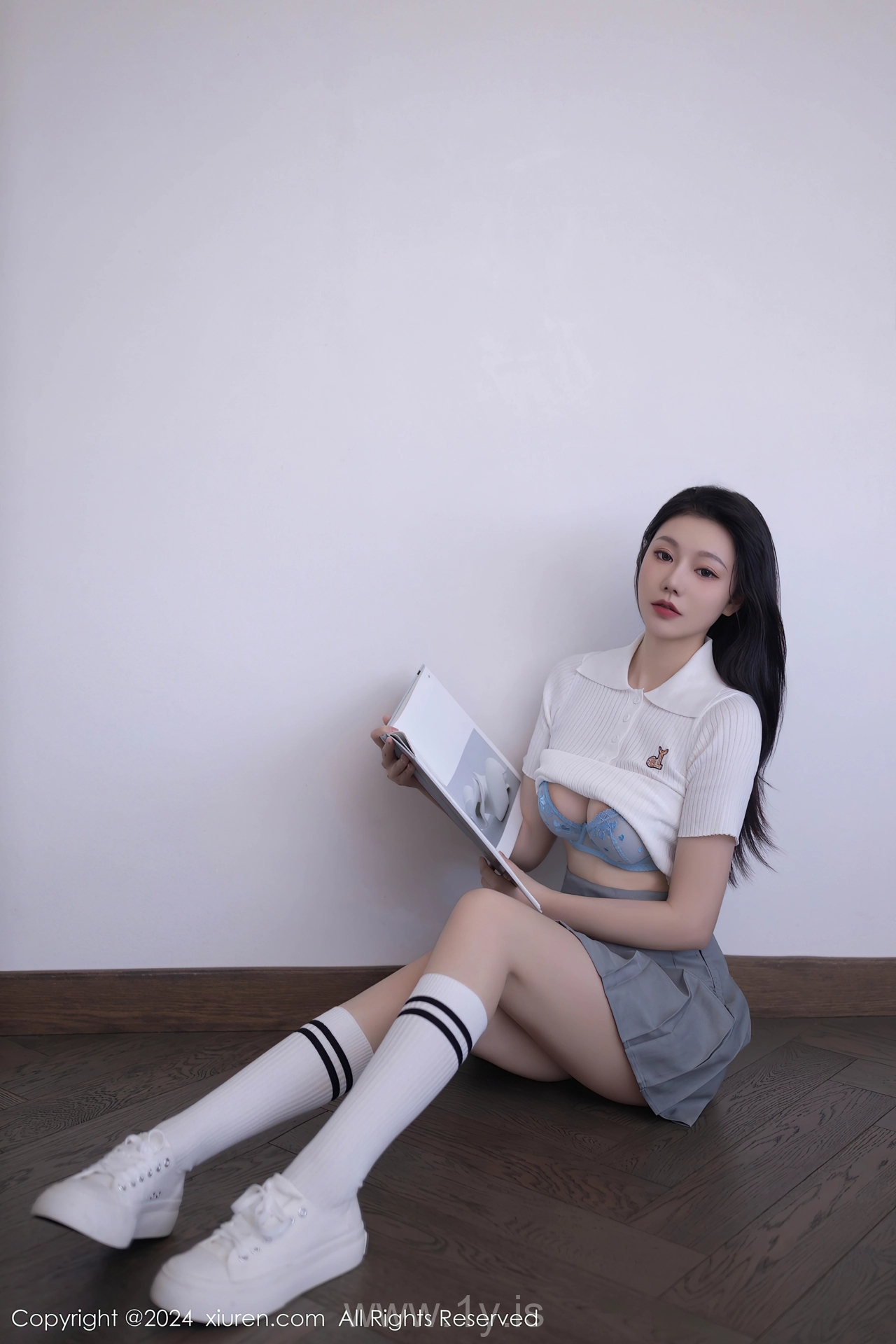 XIUREN(秀人网) No.8649 Exquisite Asian Girl 安然anran