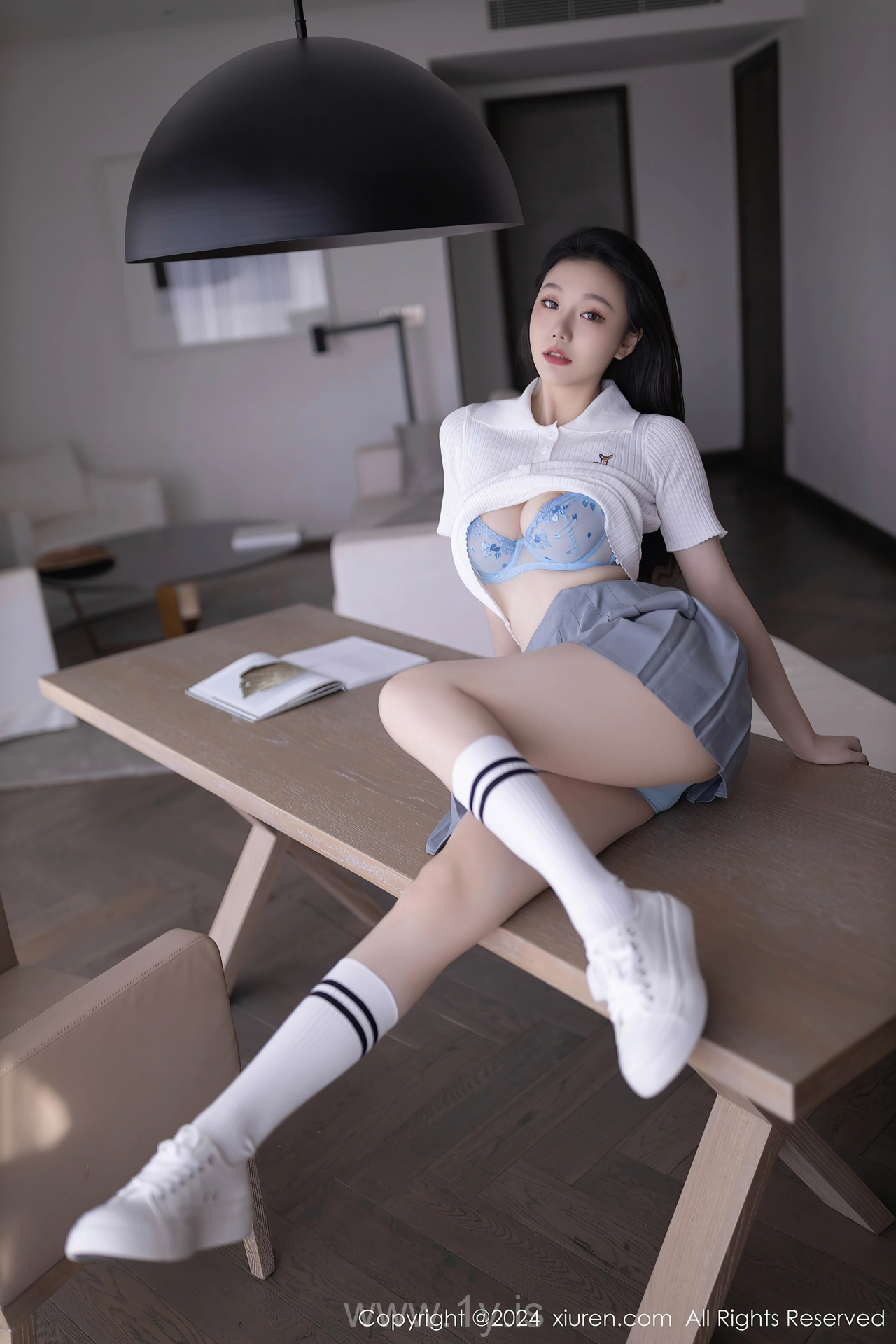 XIUREN(秀人网) No.8649 Exquisite Asian Girl 安然anran