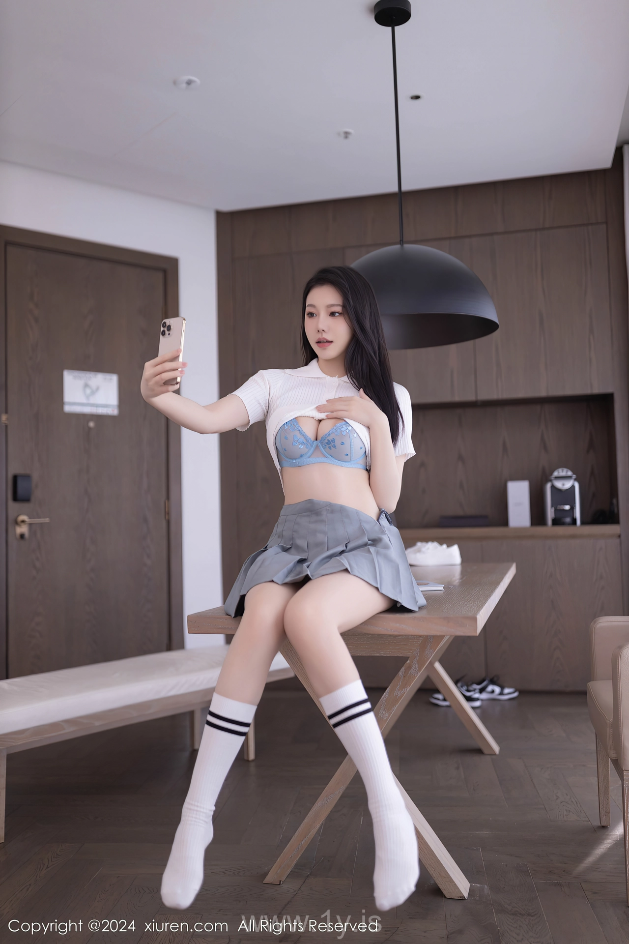 XIUREN(秀人网) No.8649 Exquisite Asian Girl 安然anran