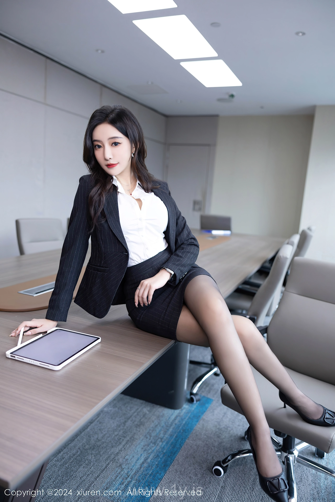 XIUREN(秀人网) No.8656 Pretty Asian Queen 王馨瑶yanni