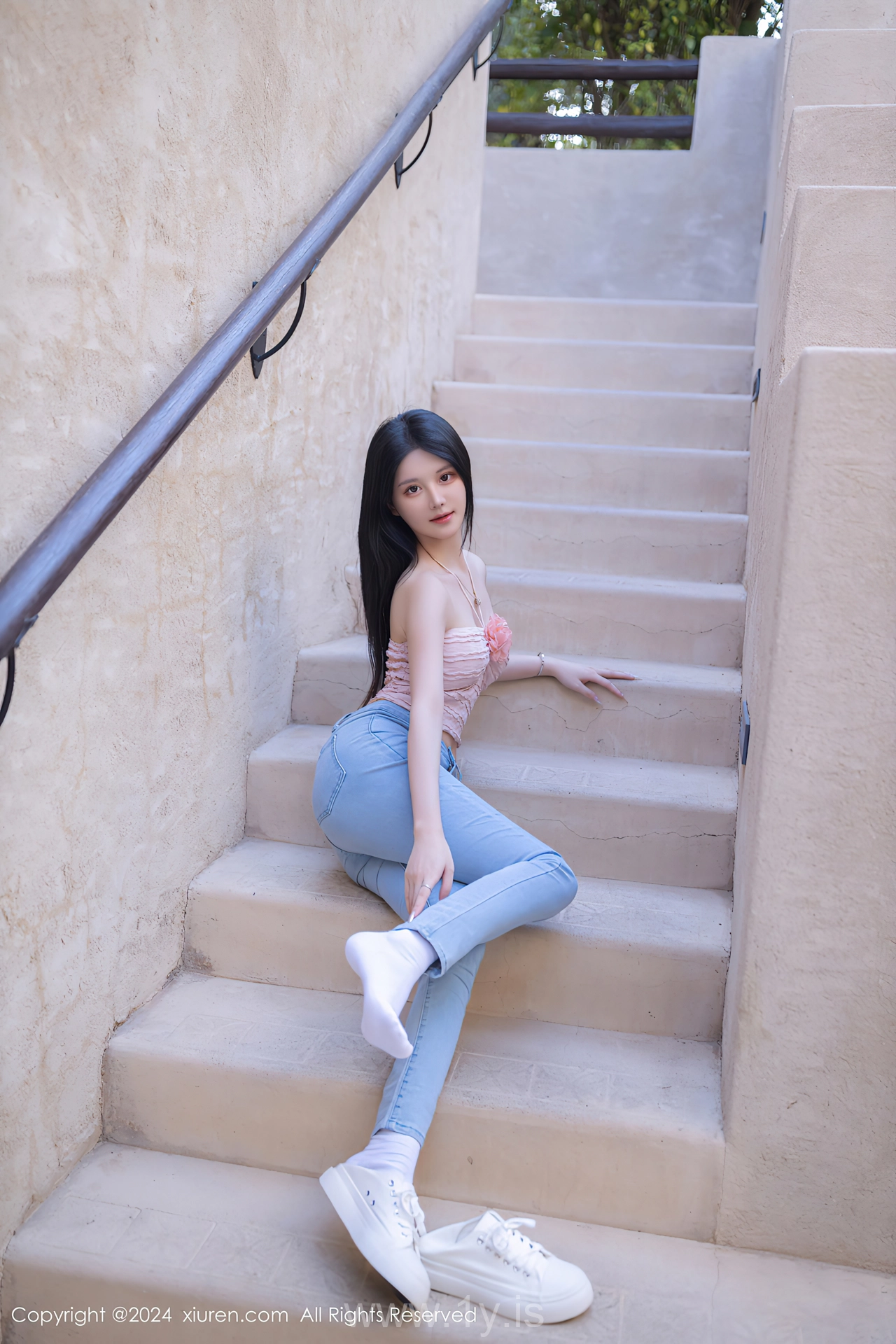 XIUREN(秀人网) No.8672 Adorable & Radiant Chinese Siren 幼幼