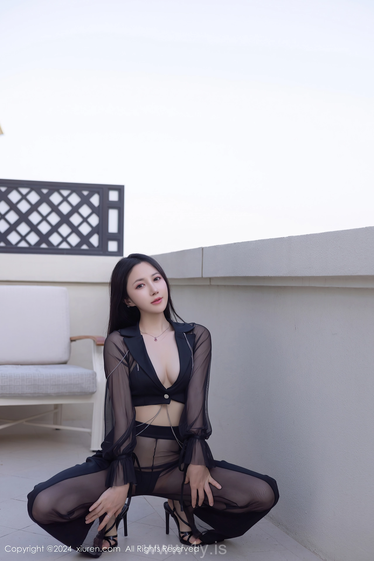 XIUREN(秀人网) No.8675 Lovely & Pretty Chinese Rose 鱼子酱Fish