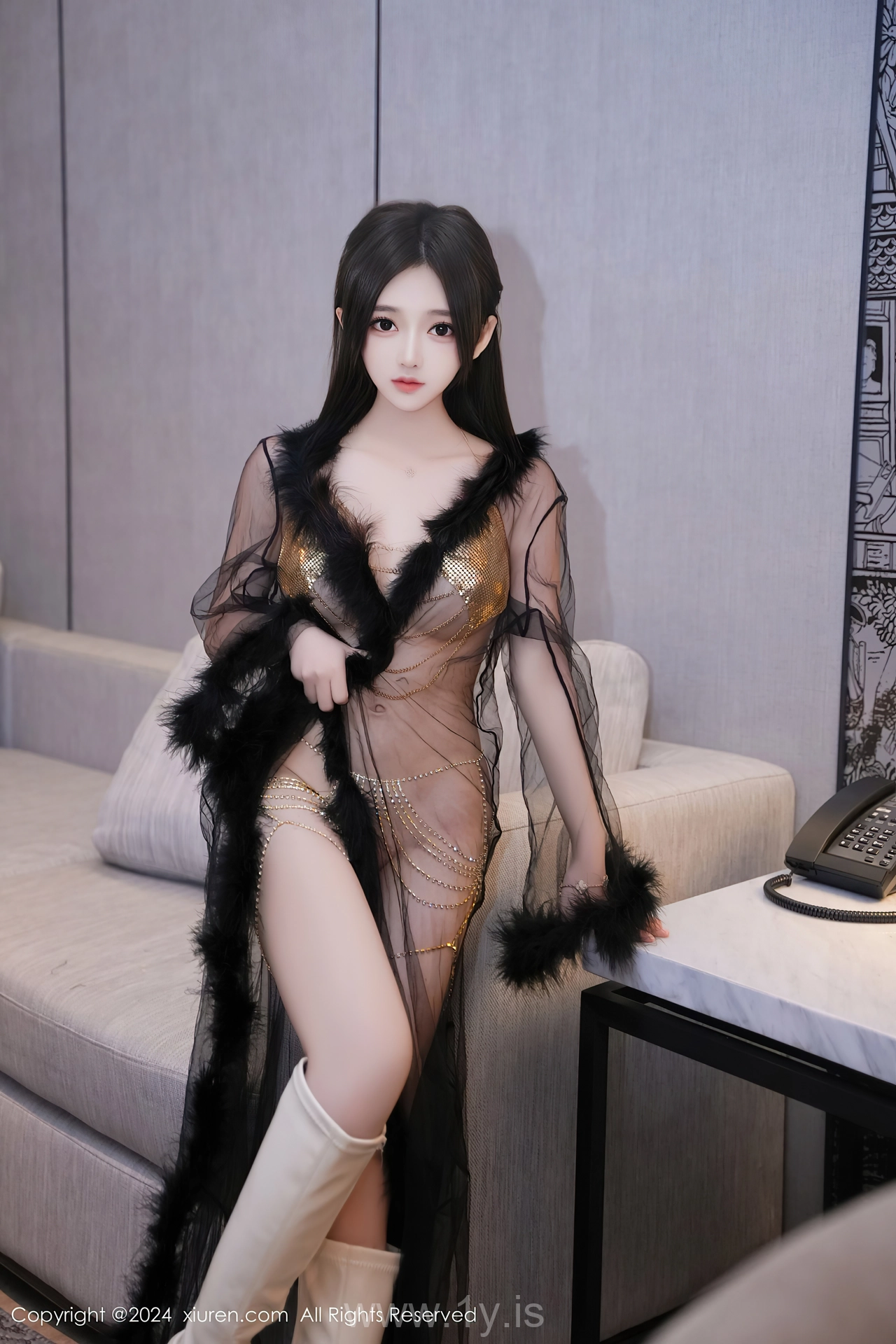 XIUREN(秀人网) No.8686 Fancy & Hot Asian Goddess 奶茶味的包子