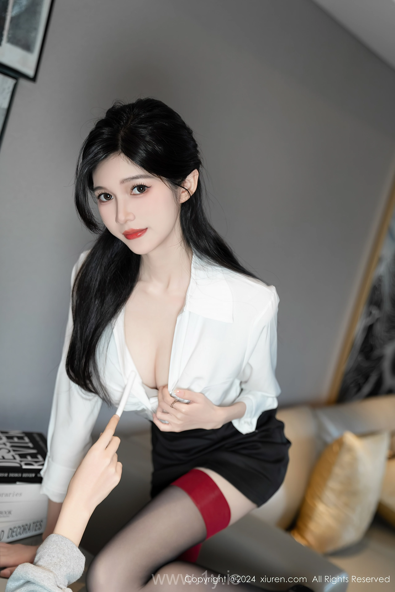 XIUREN(秀人网) No.8697 Slim Chinese Sweetheart 程程程-