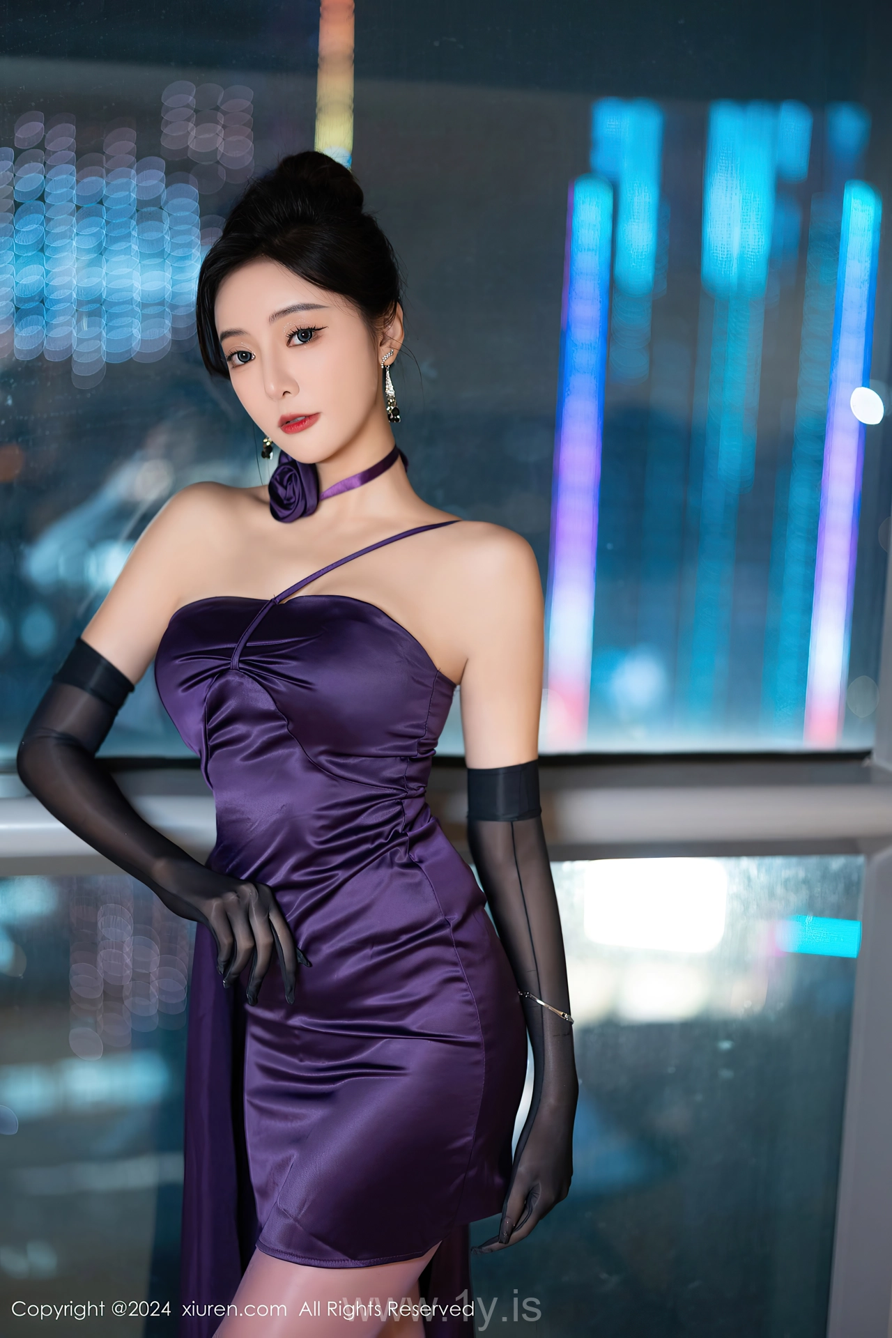 XIUREN(秀人网) No.8698 Lovely & Good-looking Asian Maiden 王馨瑶yanni