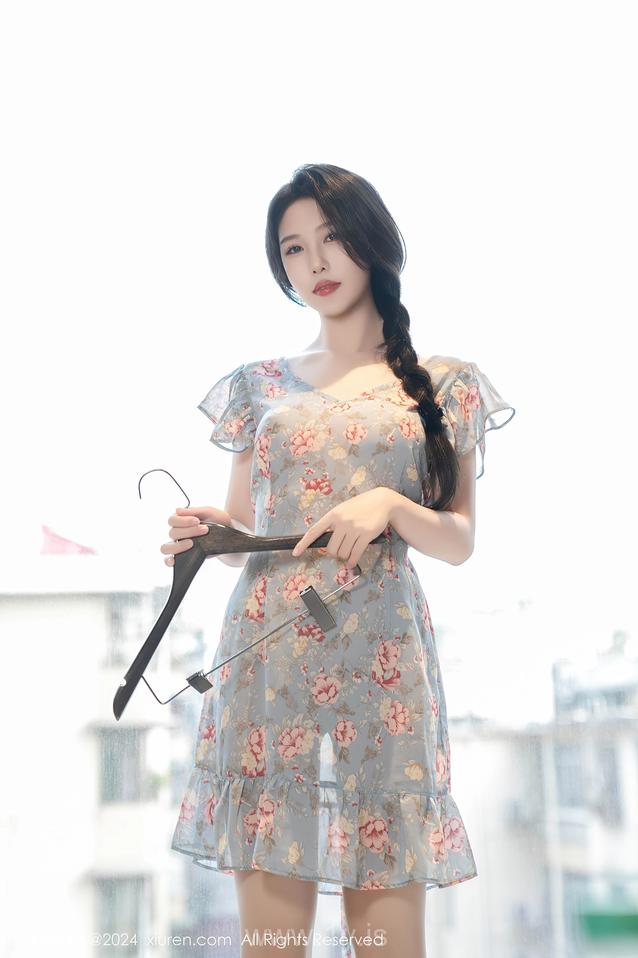 XIUREN(秀人网) No.8704 Lively Asian Enchantress 利世