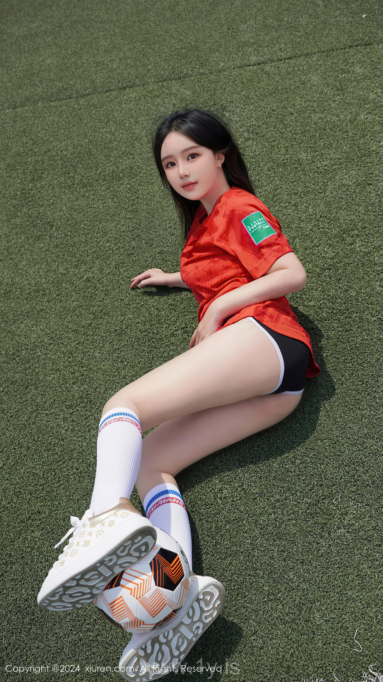 XIUREN(秀人网) No.8733 Pretty & Nice-looking Chinese Fox 小薯条nienie