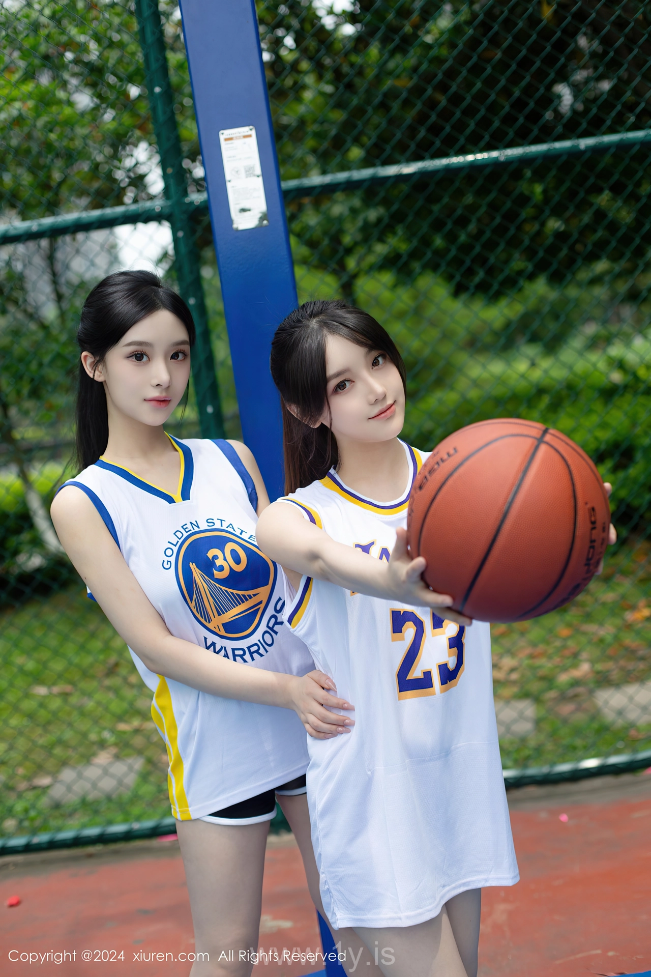 XIUREN(秀人网) No.8744 Lovely Chinese Girl 豆瓣酱